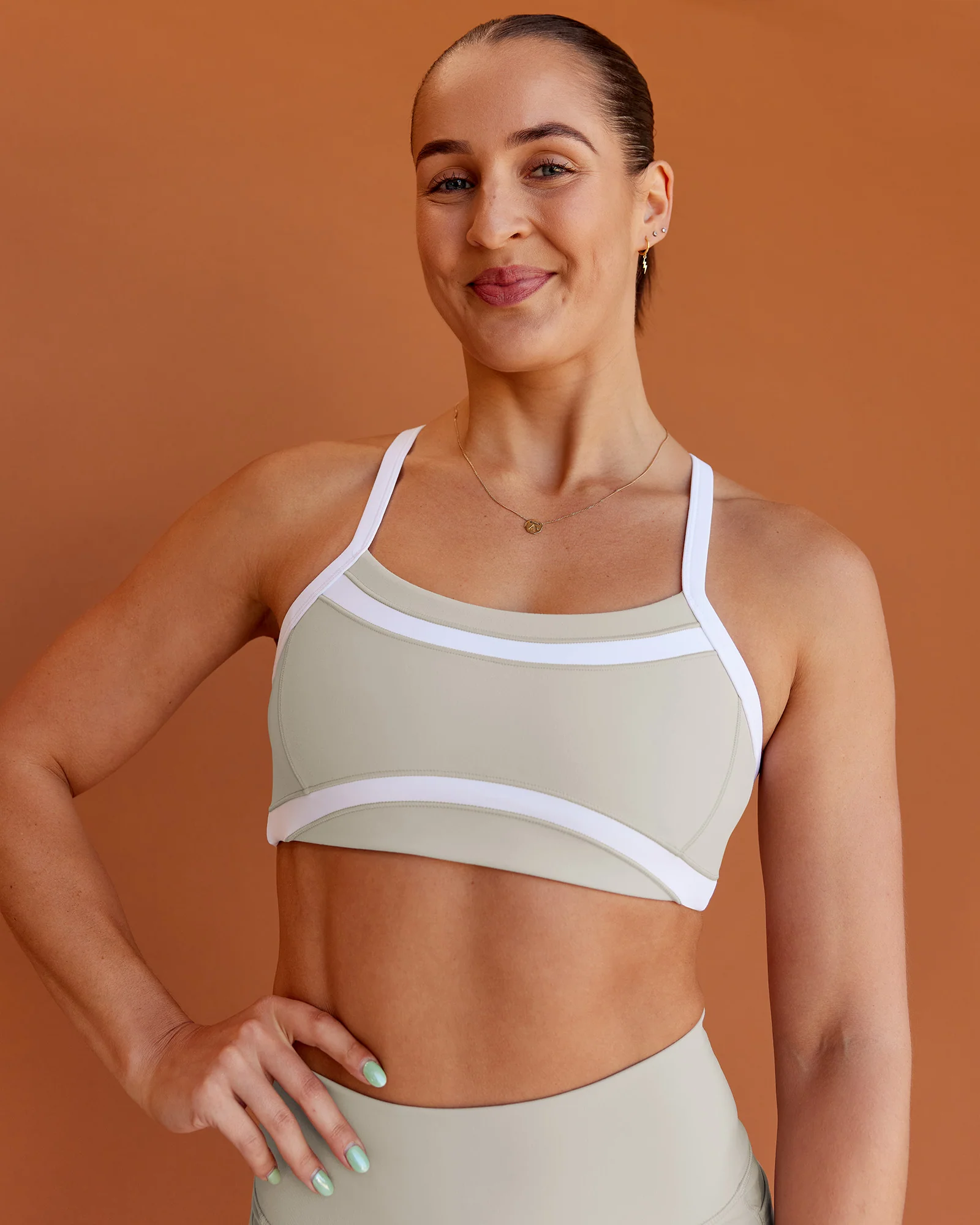 Abs Ignite Sports Bra - Shale Beige-White - Image 5