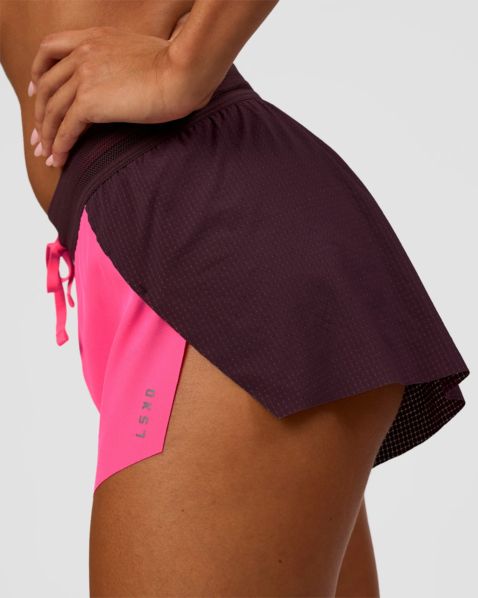 Accelerate 3" Mid-Rise Running Short - Midnight Plum-Sugar Plum - Image 5