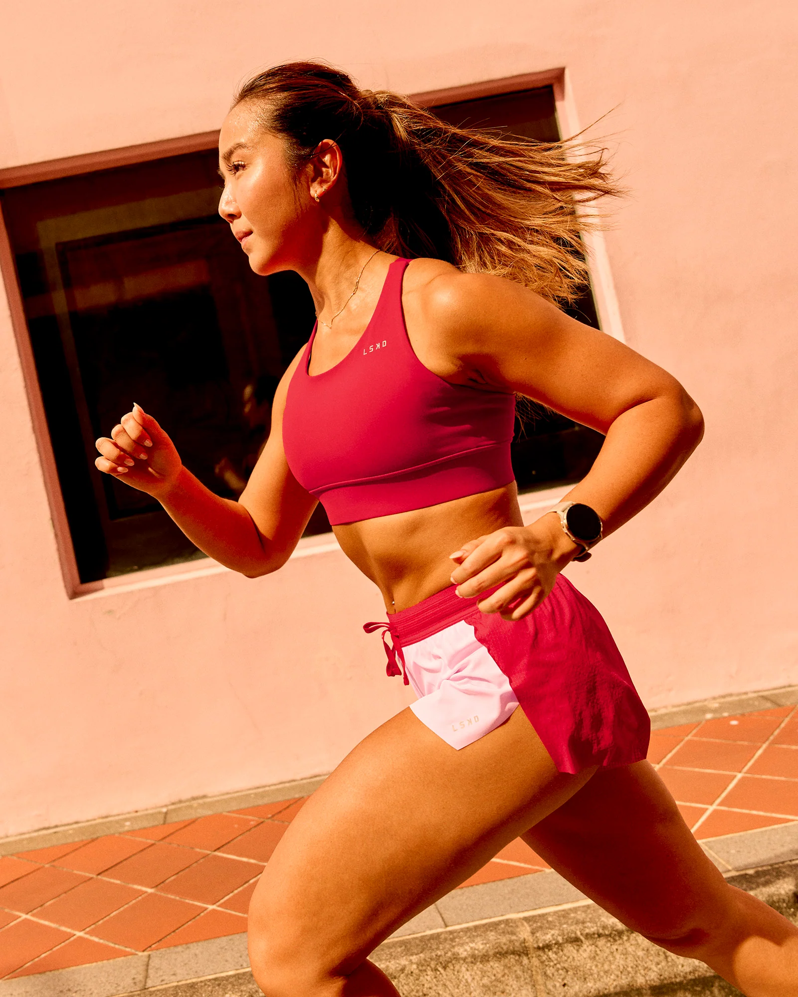 Accelerate 3" Mid-Rise Running Short - Scarlet-Marshmallow - Image 2