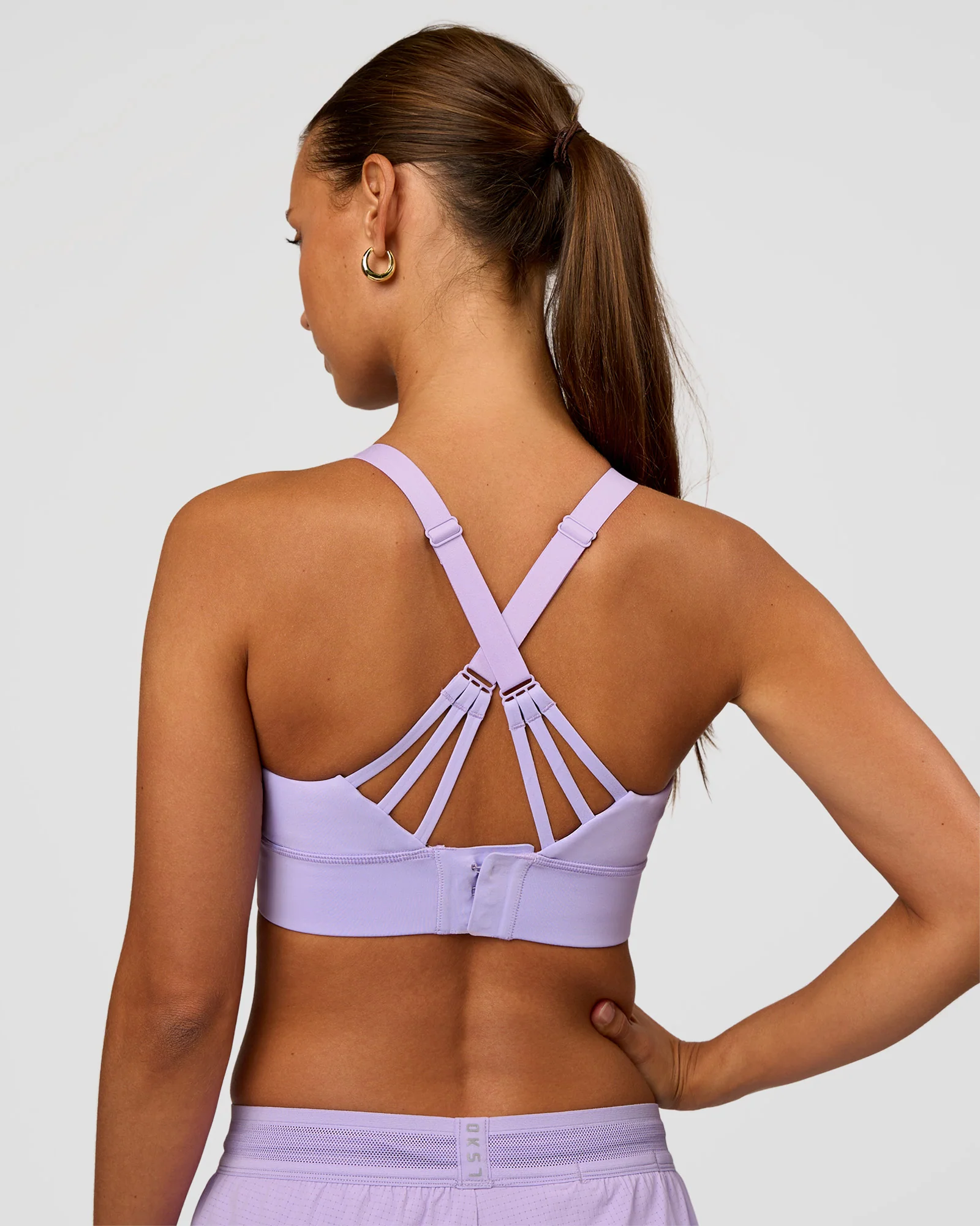 Accelerate Split Strap Sports Bra - Pale Lilac - Image 8
