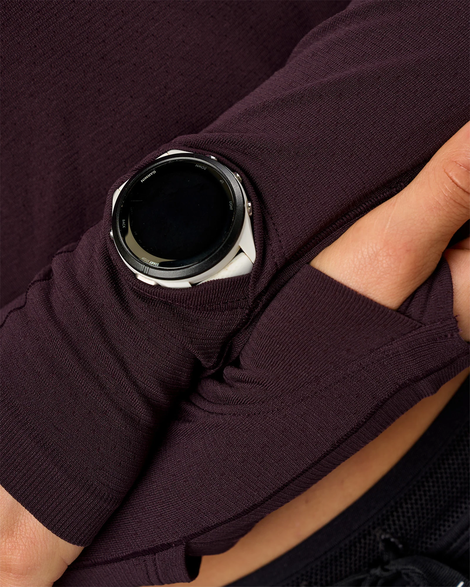 AeroFLX+ Long Sleeve Skimmer Half Zip - Midnight Plum/Midnight Plum - Image 2