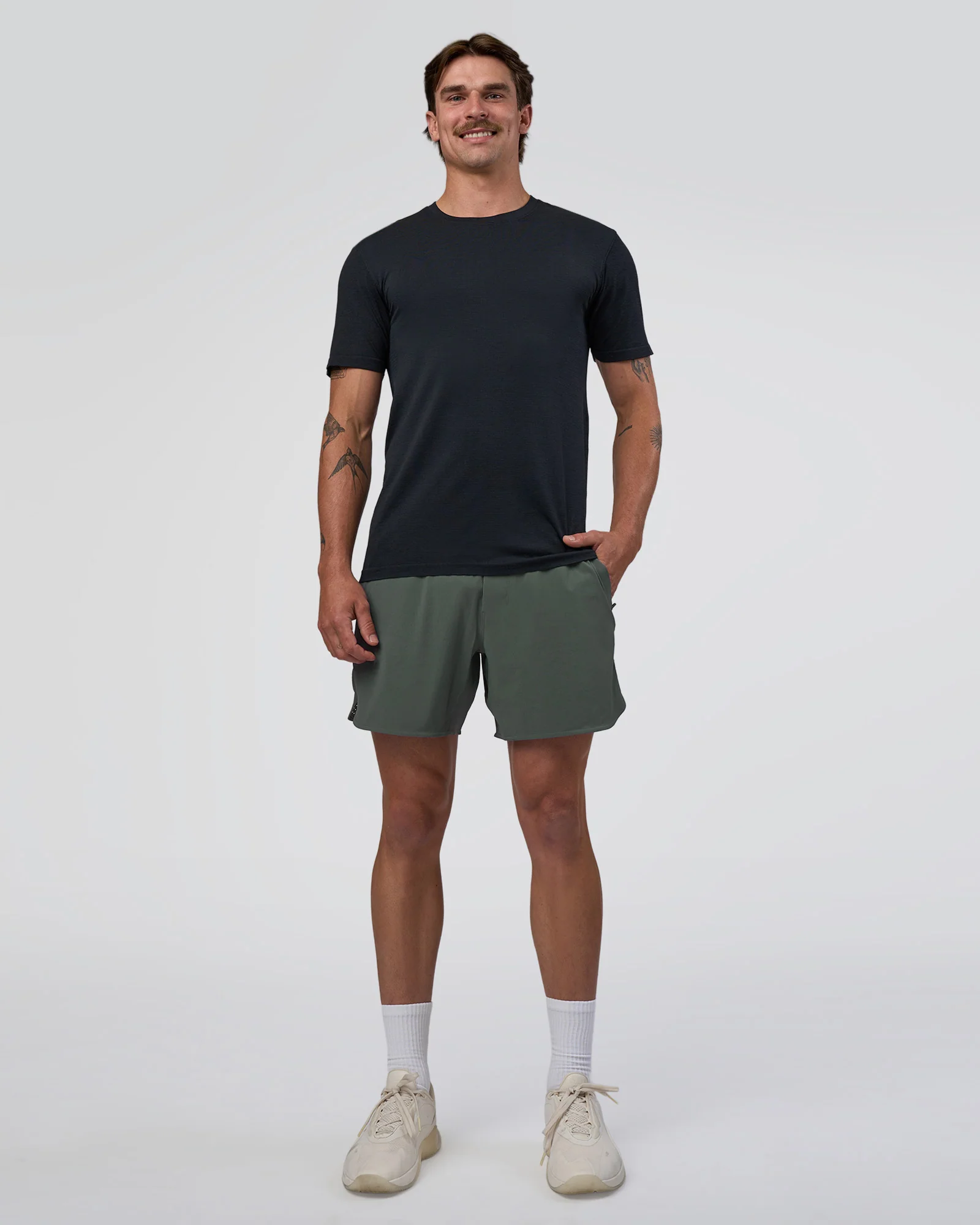 AeroFLX+ Seamless Set In Tee - Black Marl - Image 4