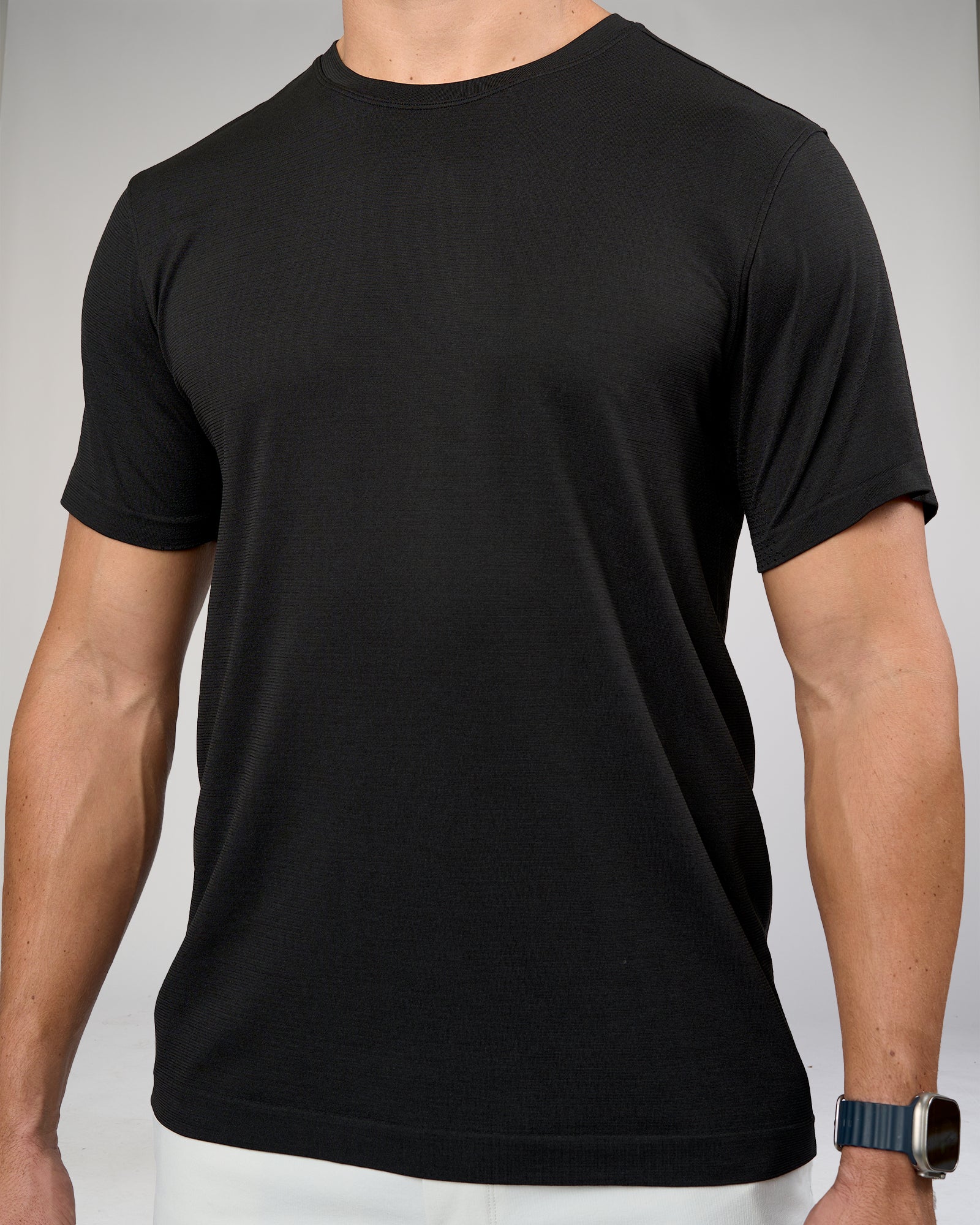 AeroFLX+ Seamless Set In Tee Jacquard - Black - Image 5