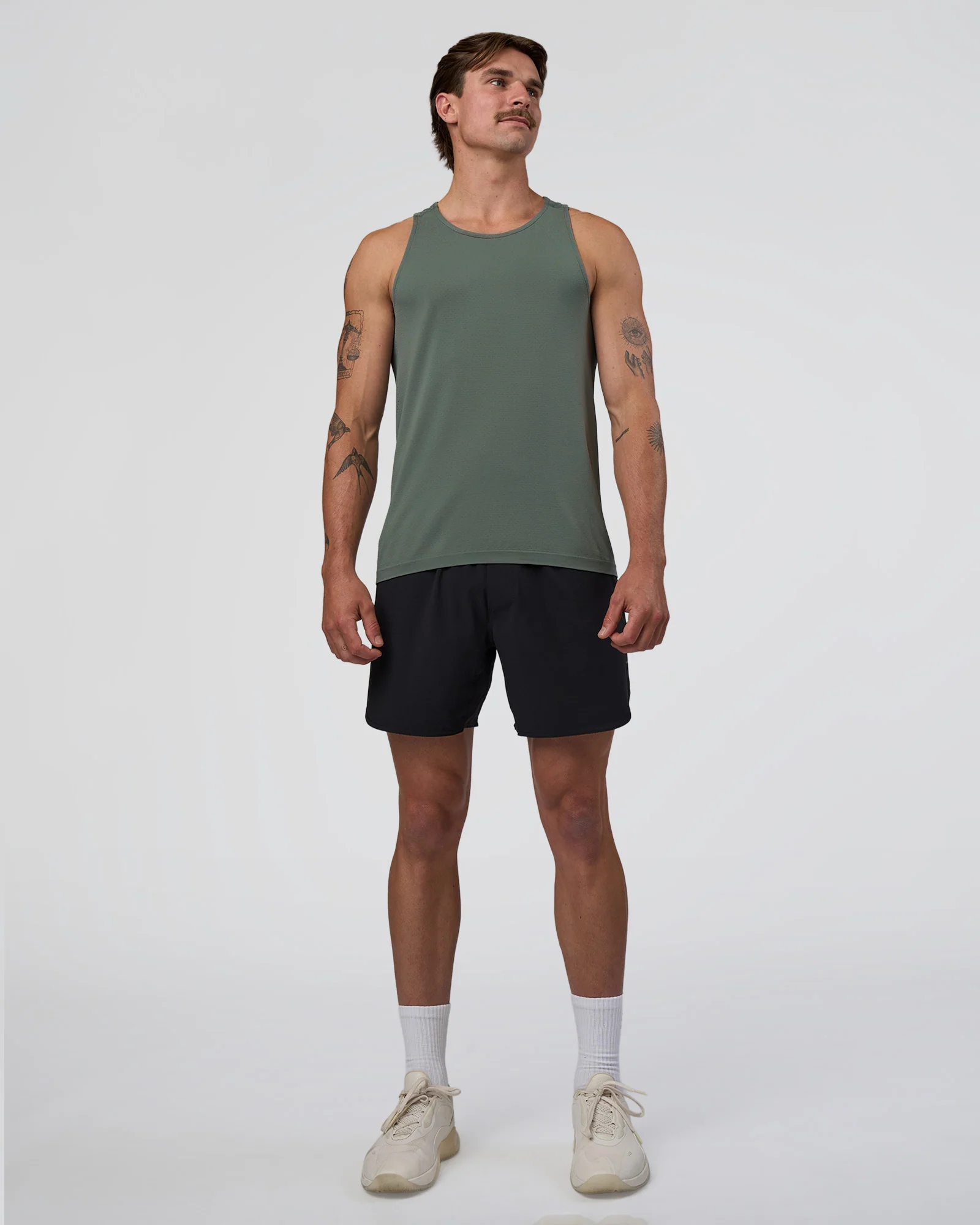 AeroFLX+ Seamless Tank - Graphite/Graphite - Image 3