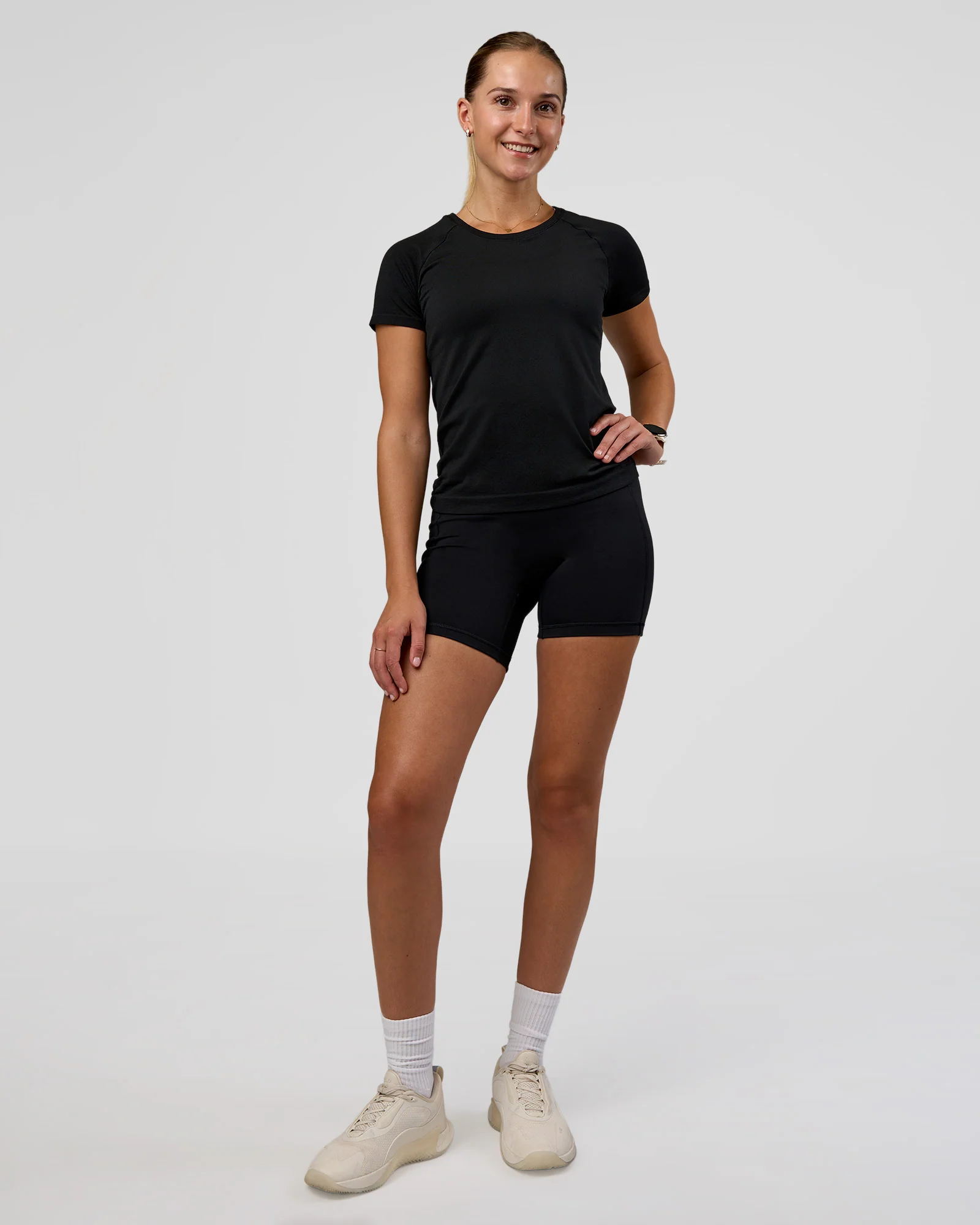 AeroFLX+ Seamless Tee - Black/Black - Image 2