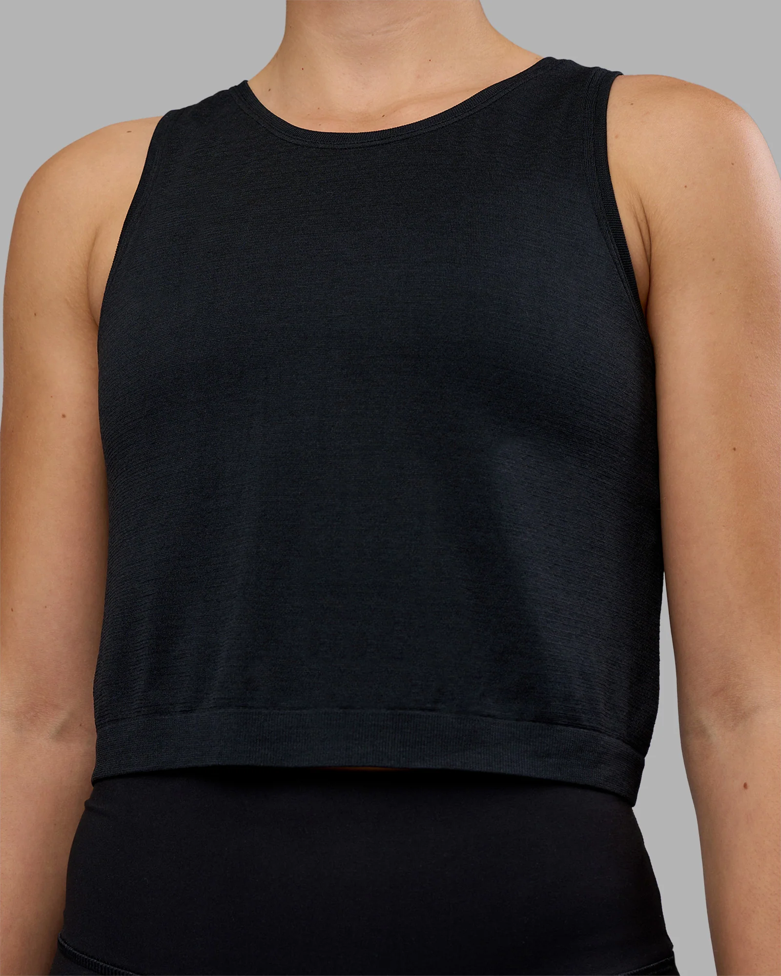 AeroFLX+ Seamless Skimmer Tank - Black Marl - Image 4