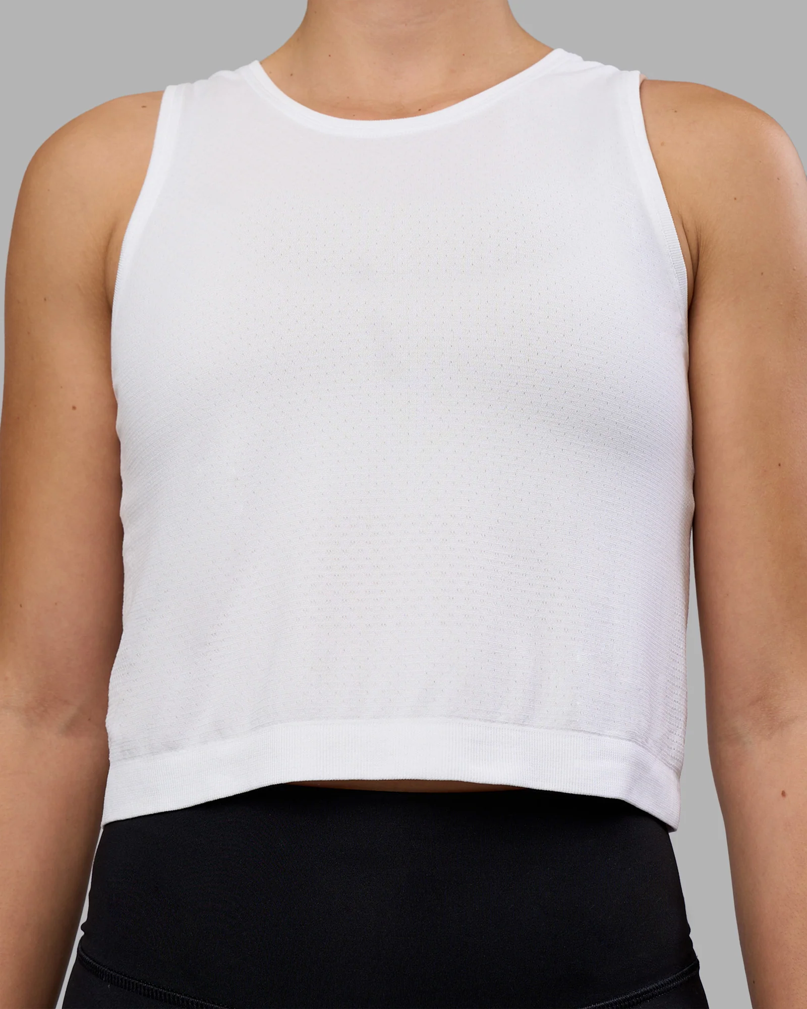 AeroFLX+ Seamless Skimmer Tank - White/White - Image 5