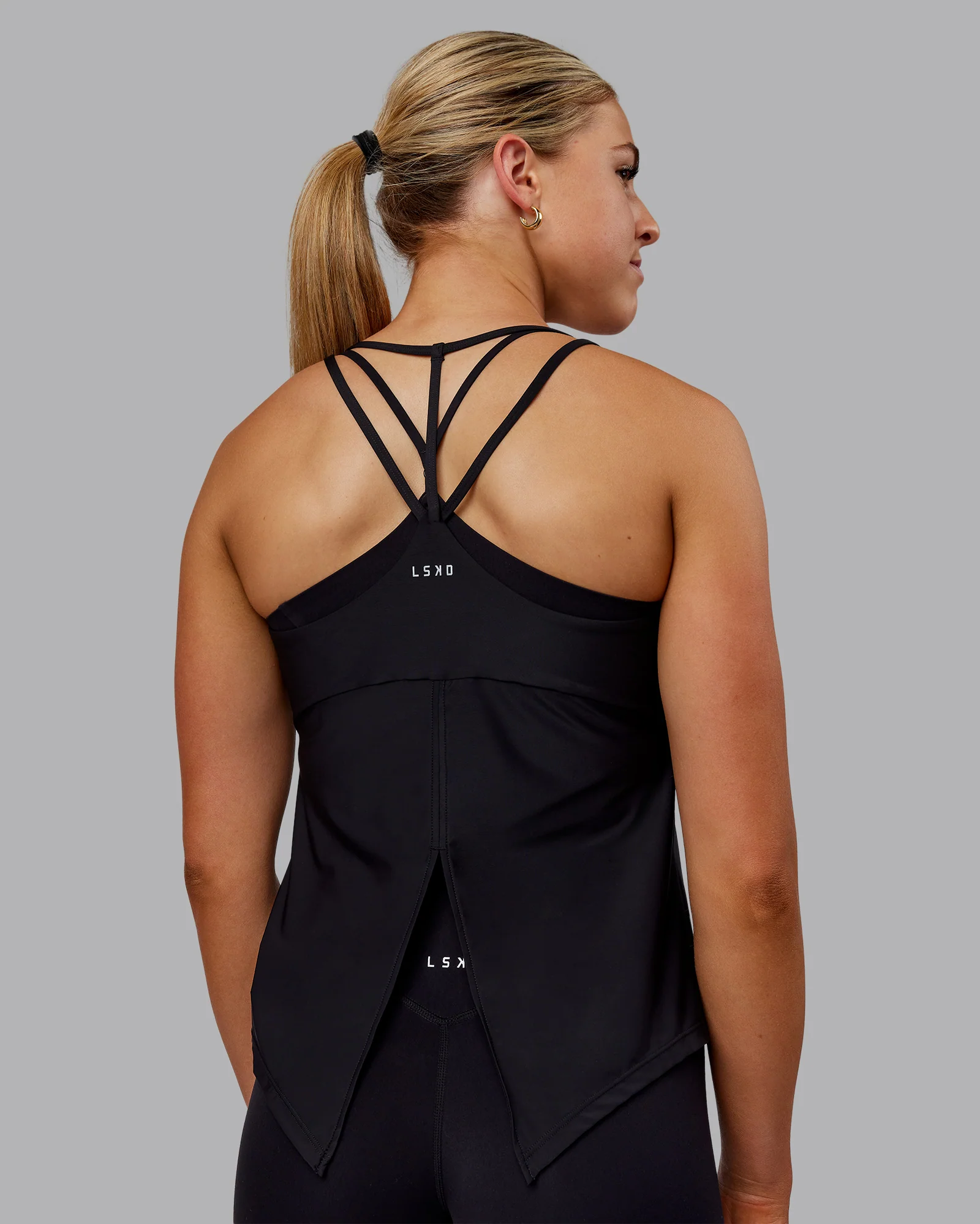 Apex Lightweight Performance Tank - Black - Image 2