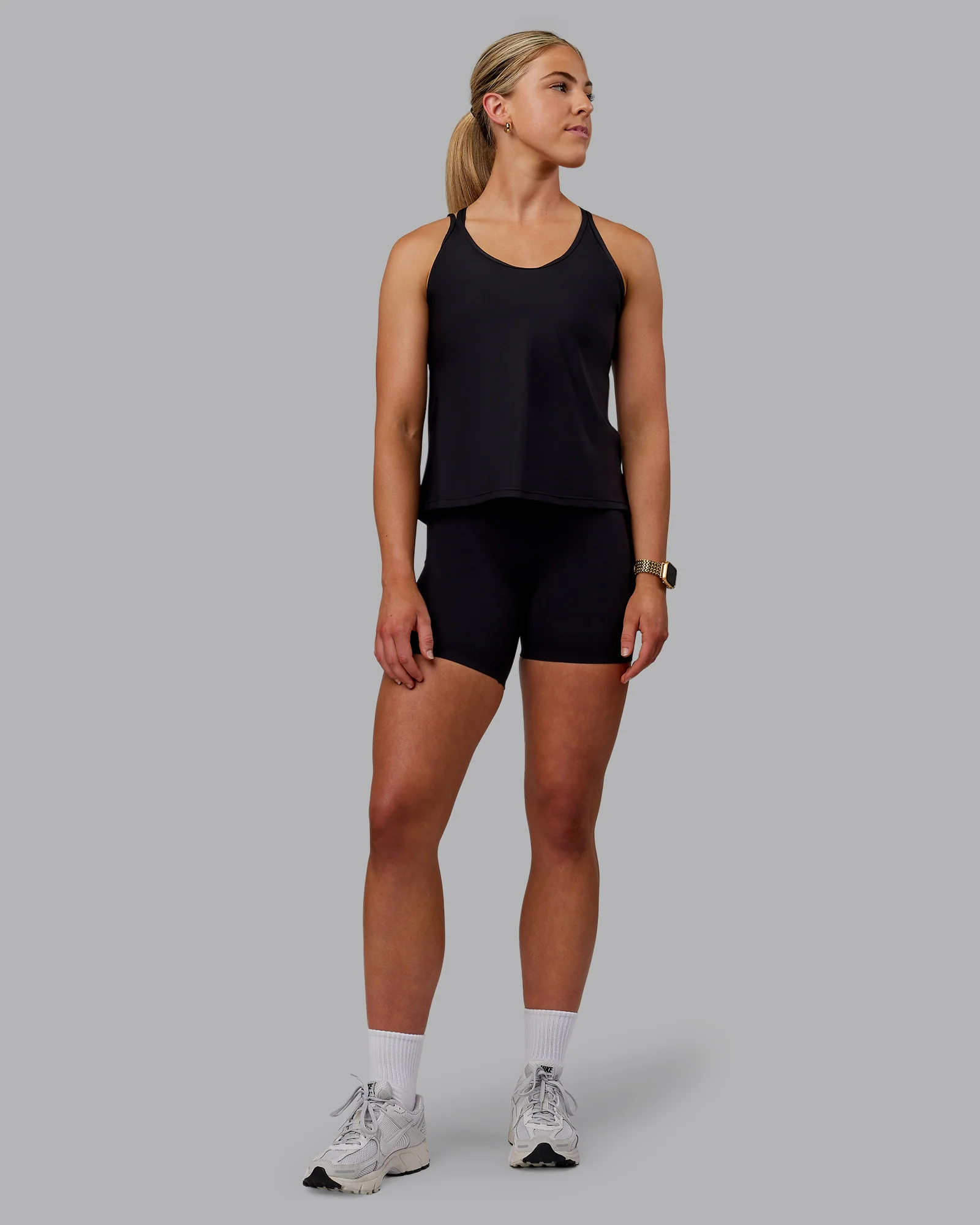 Apex Lightweight Performance Tank - Black - Image 5