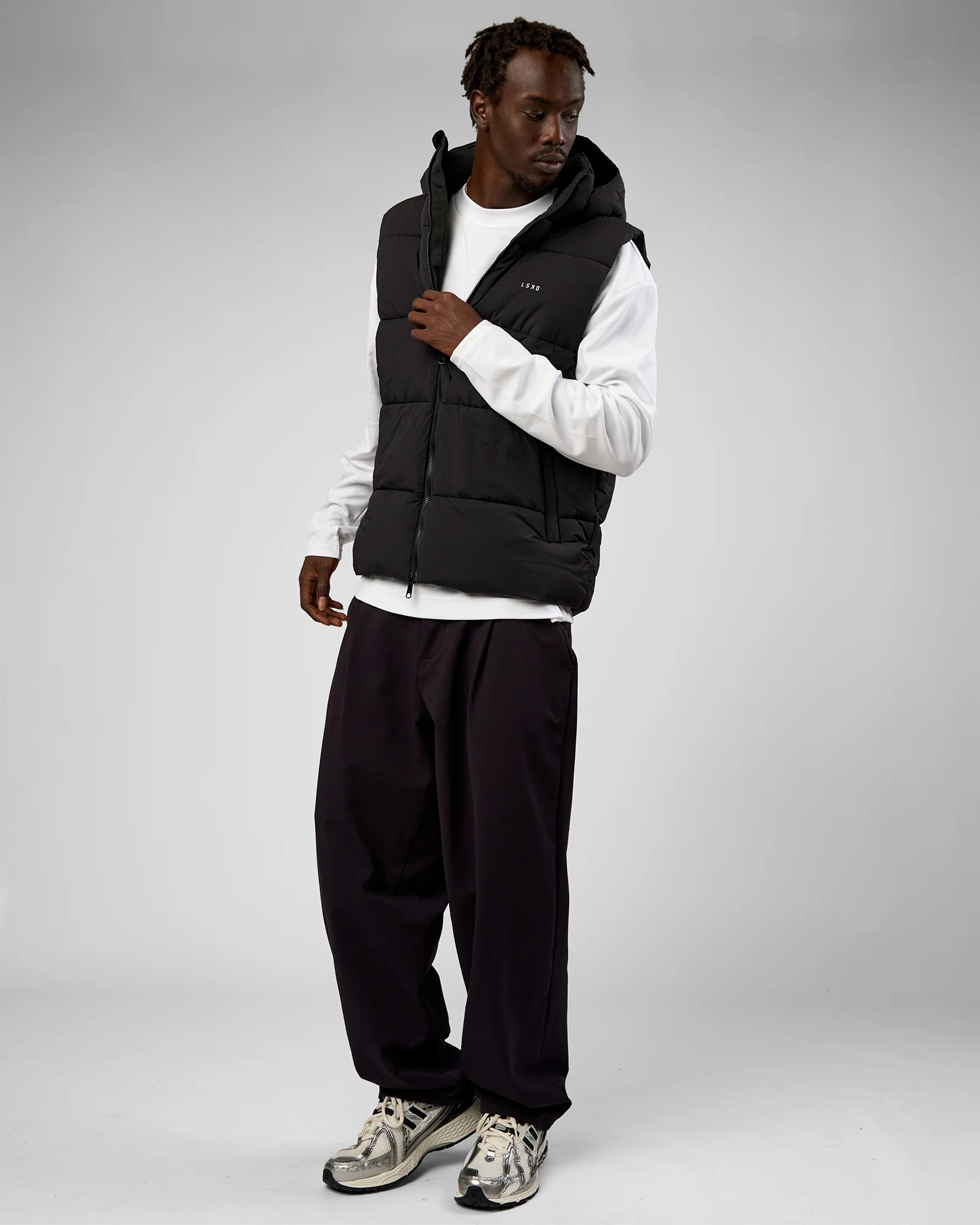 Base Puffer Vest - Black - Image 2