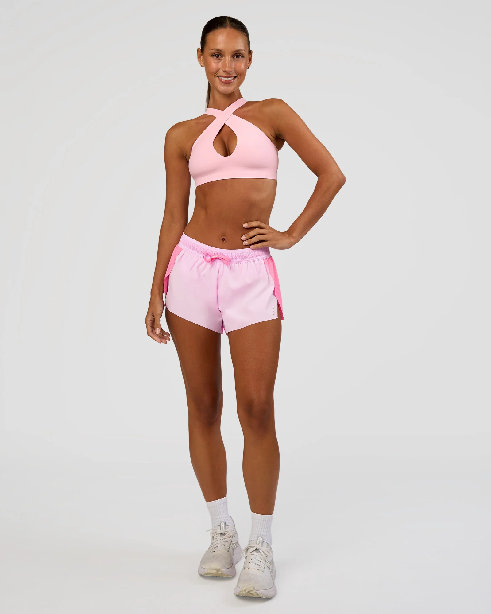 Bend & FLX Plunge Sports Bra - Marshmallow - Image 9