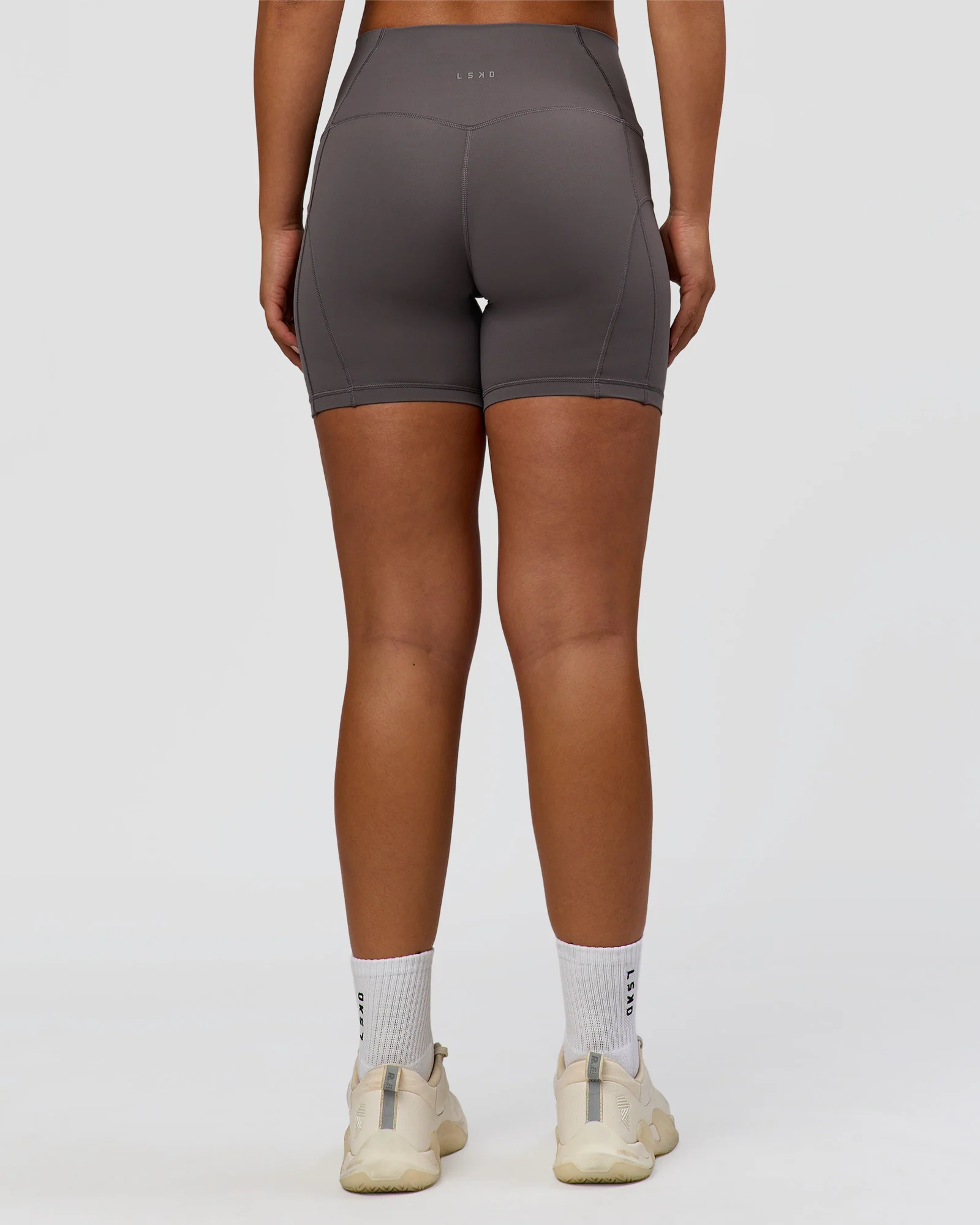 Bend High-Rise 6" Short - Duskstone - Image 3