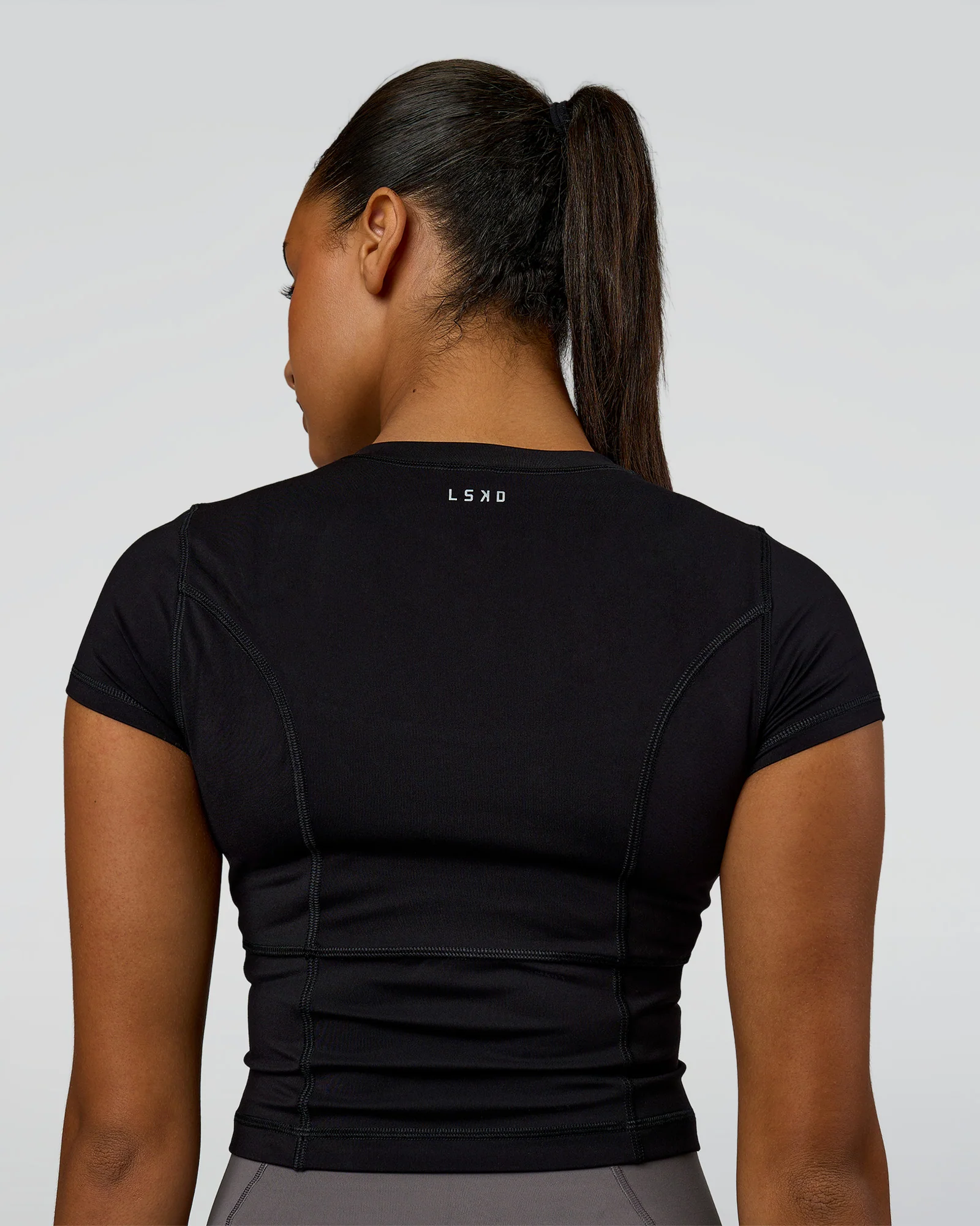 Bend Performance Short Sleeve Tee - Black - Image 4