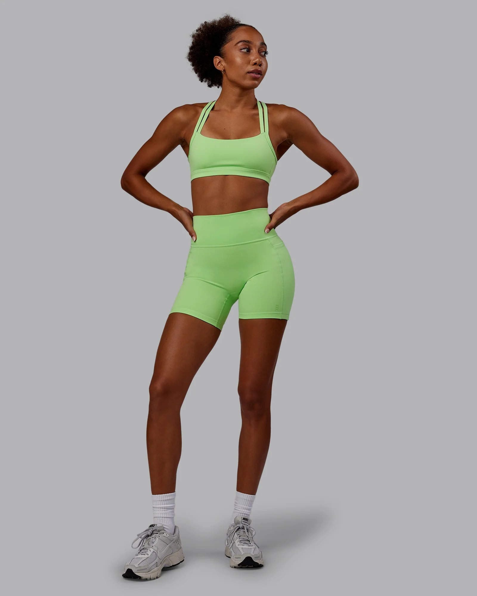 Bree Masters Fusion Ultra High-Rise 6" Short Pockets - Pastel Lime - Image 8
