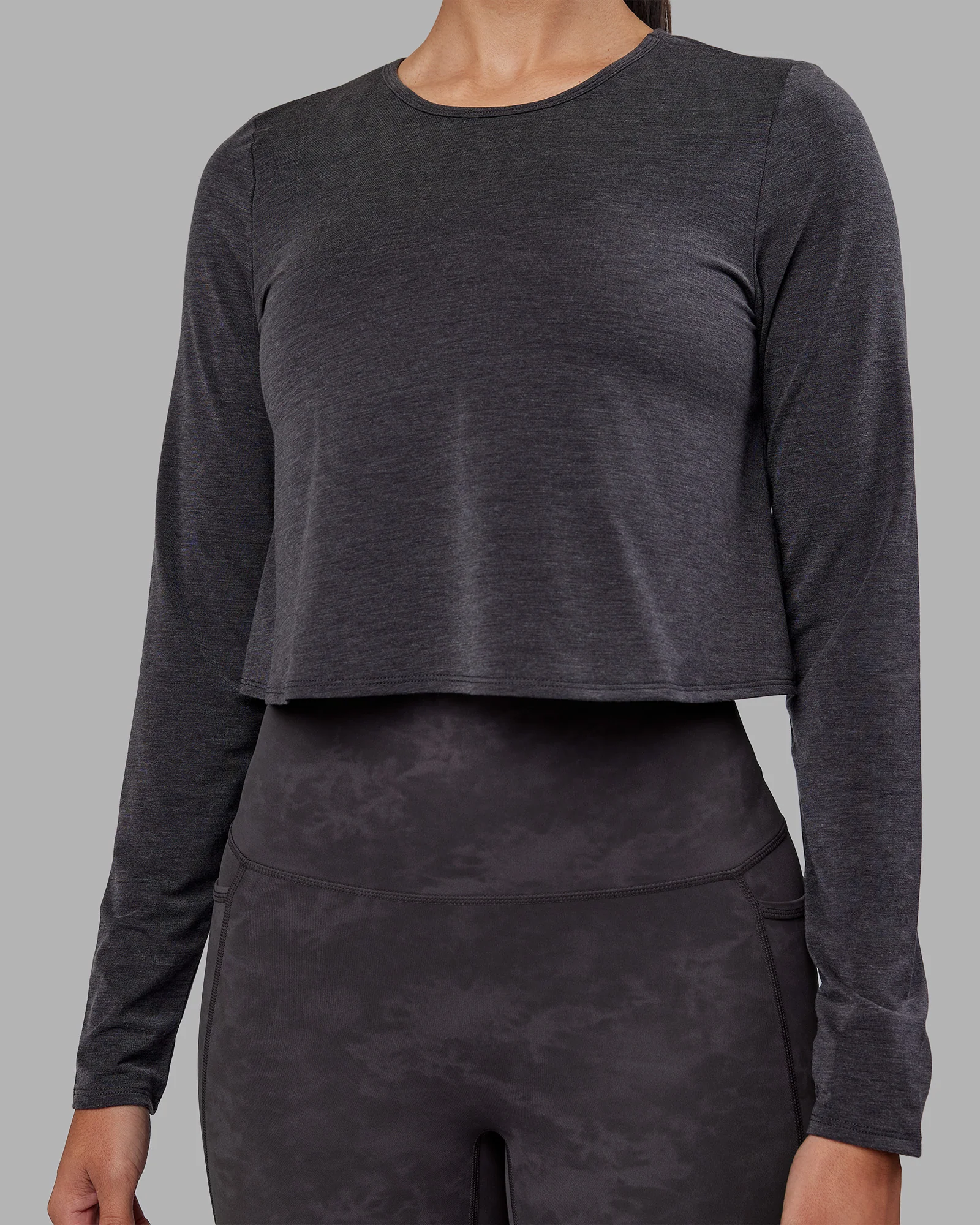 Breeze Long Sleeve Training Tee - Black - Image 4