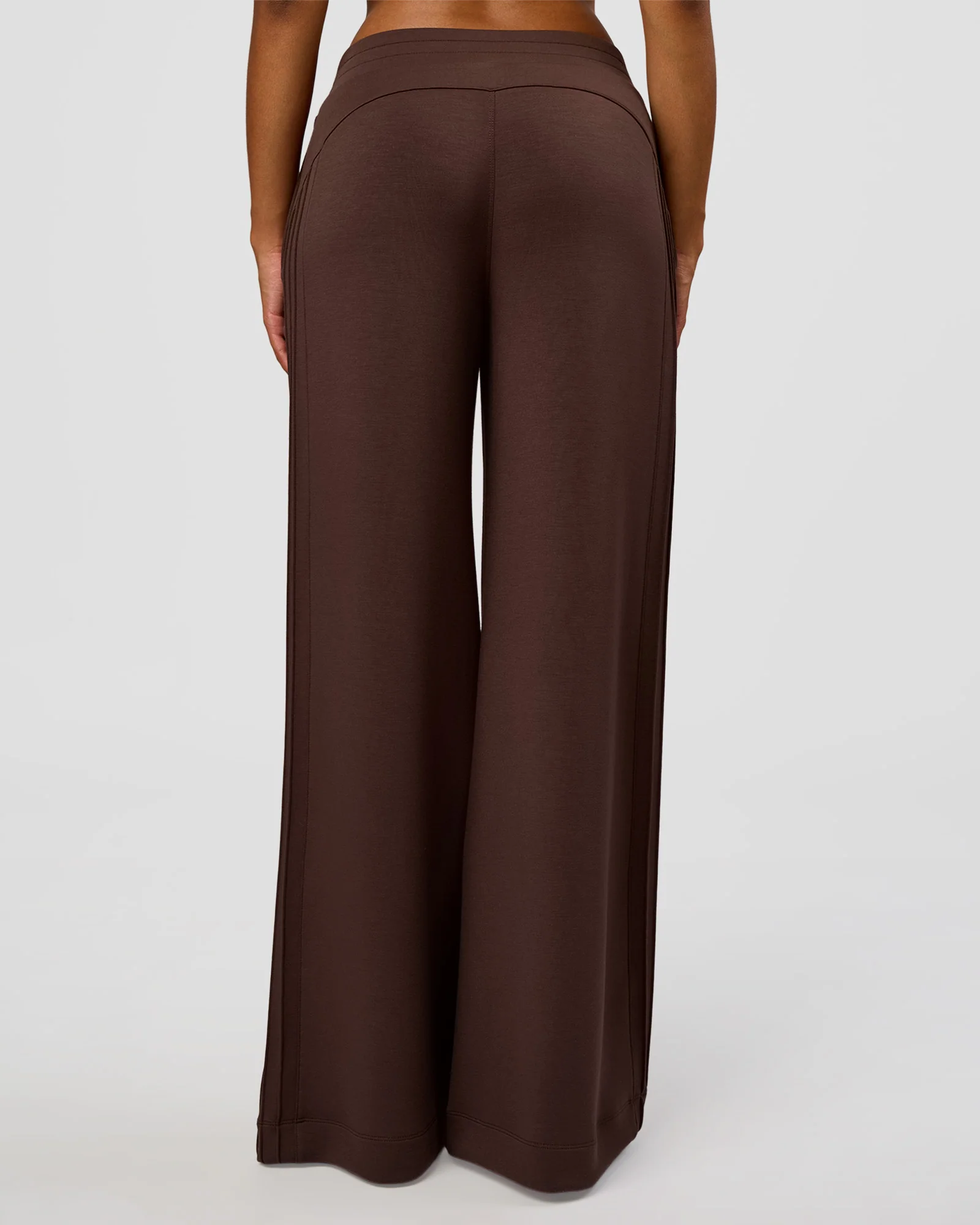 CF Elevate SoftTouch Pintuck Wide Leg Pant - Hot Chocolate - Image 5