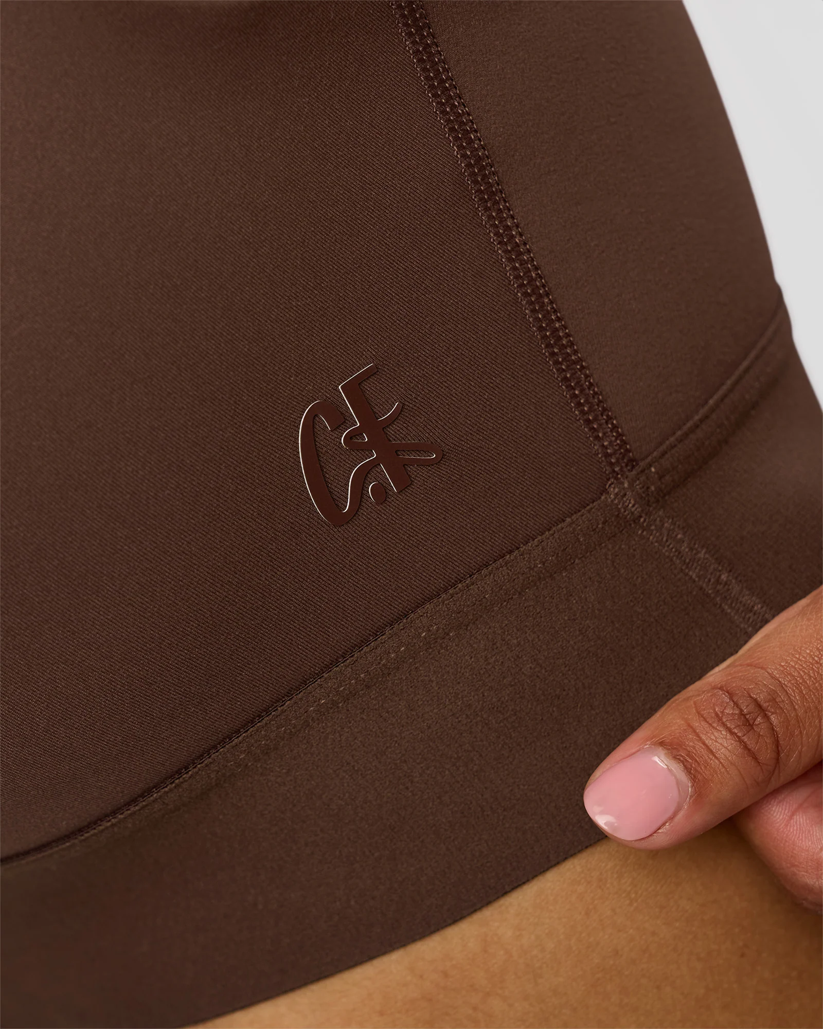 CF Train Hard Sports Bra - Hot Chocolate - Image 3
