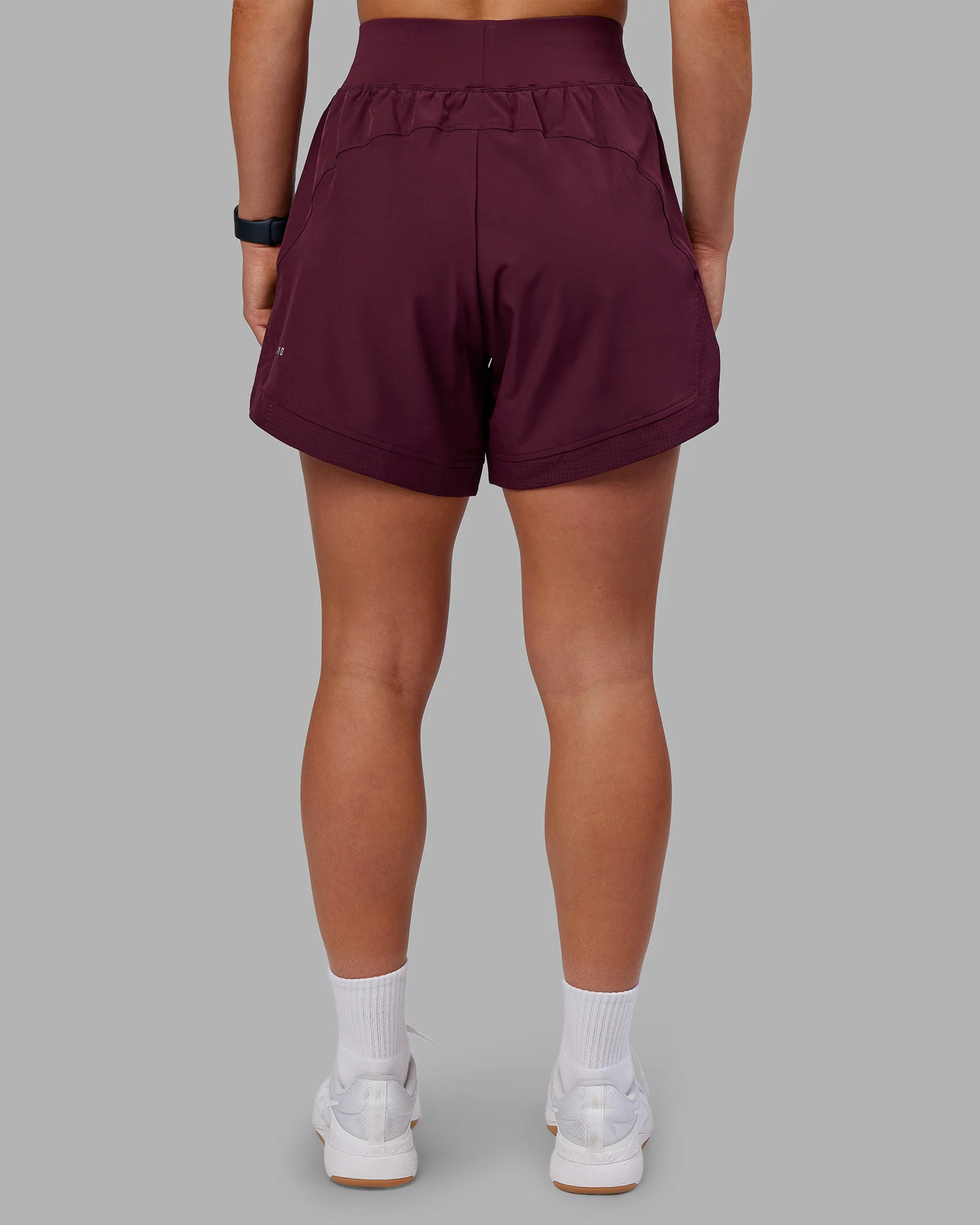 Challenger 5" Lined Performance Short - Cherry Lacquer - Image 4