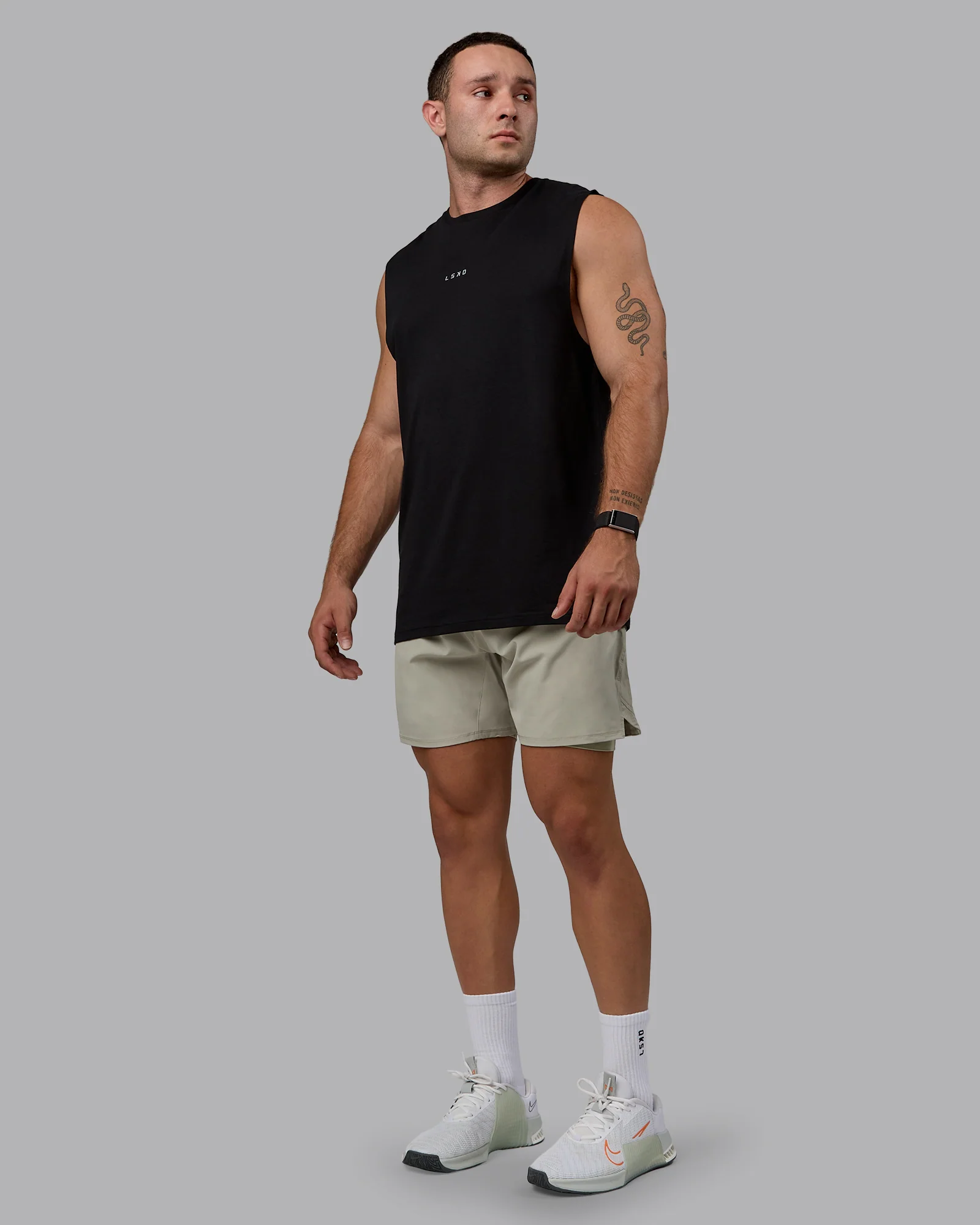 Challenger 6" Lined Performance Short - Sustained Grey - Image 3