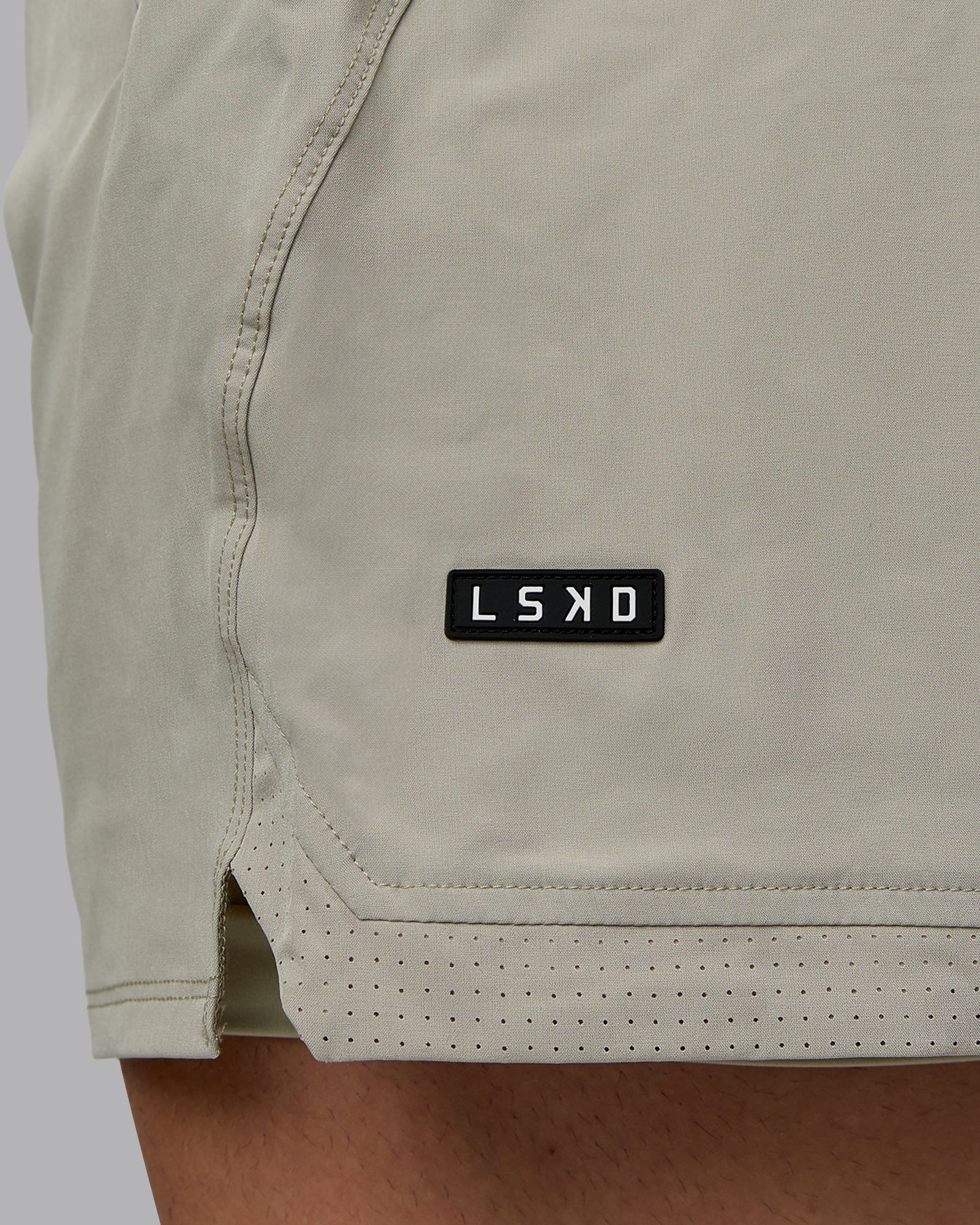 Challenger 6" Lined Performance Short - Sustained Grey - Image 7