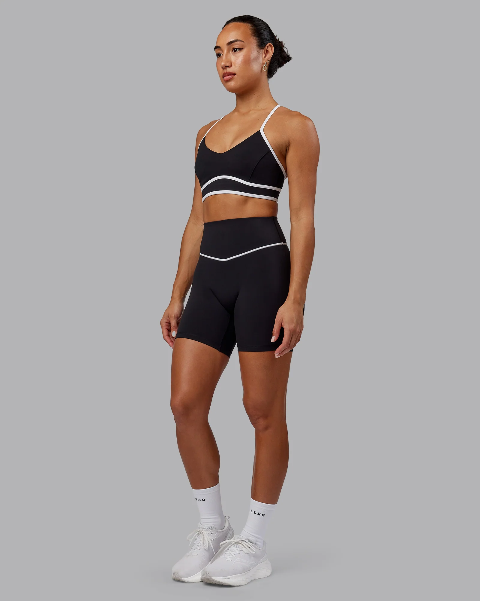 Contrast Sports Bra - Black-White - Image 6