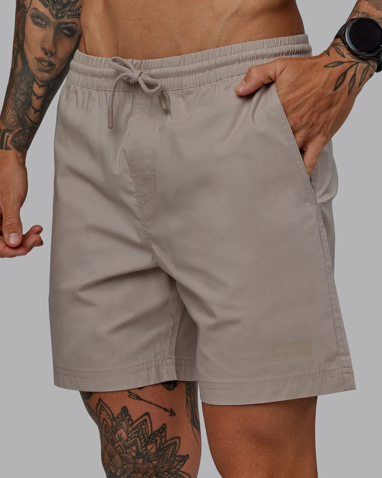 Daily 7" Short - Shale Beige - Image 3