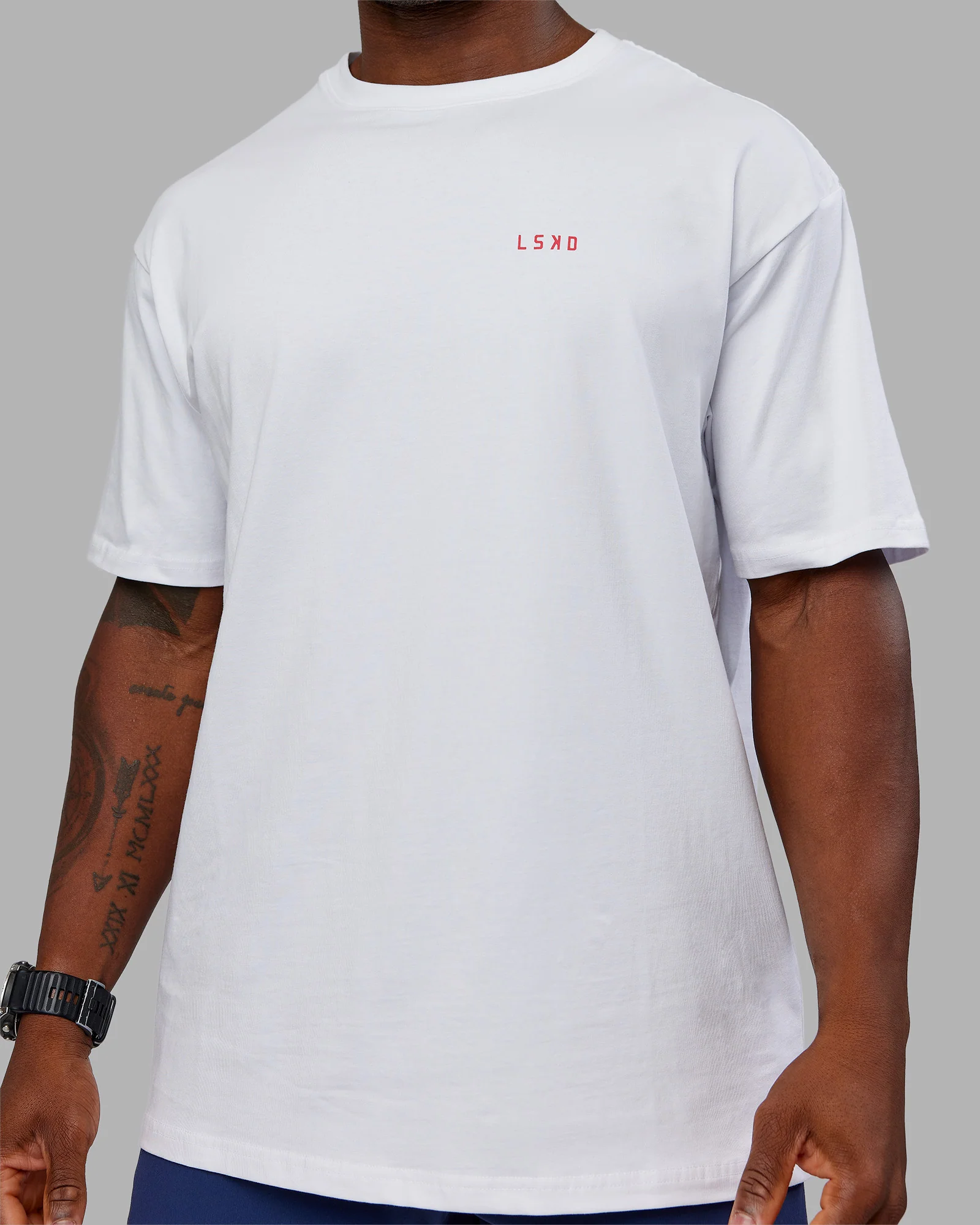 Dare To Think FLXCotton Tee Oversize - White-Scarlet - Image 11