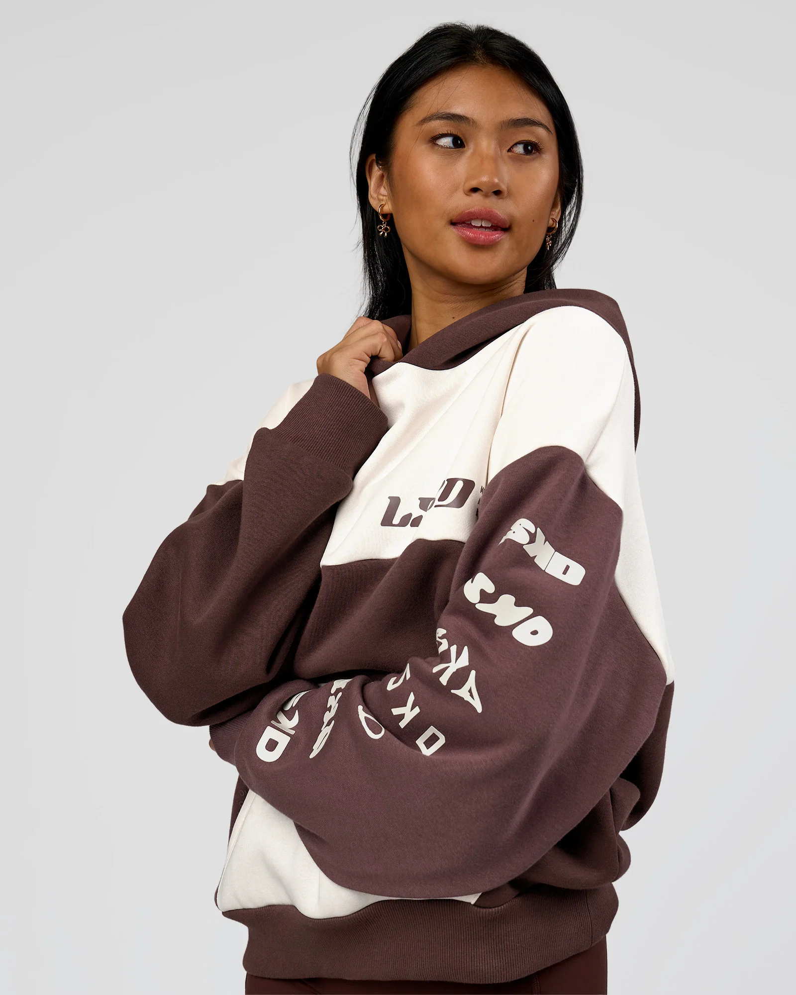 Deconstructed Fleece Hoodie - Off White-Cocoa Powder-Choc - Image 4