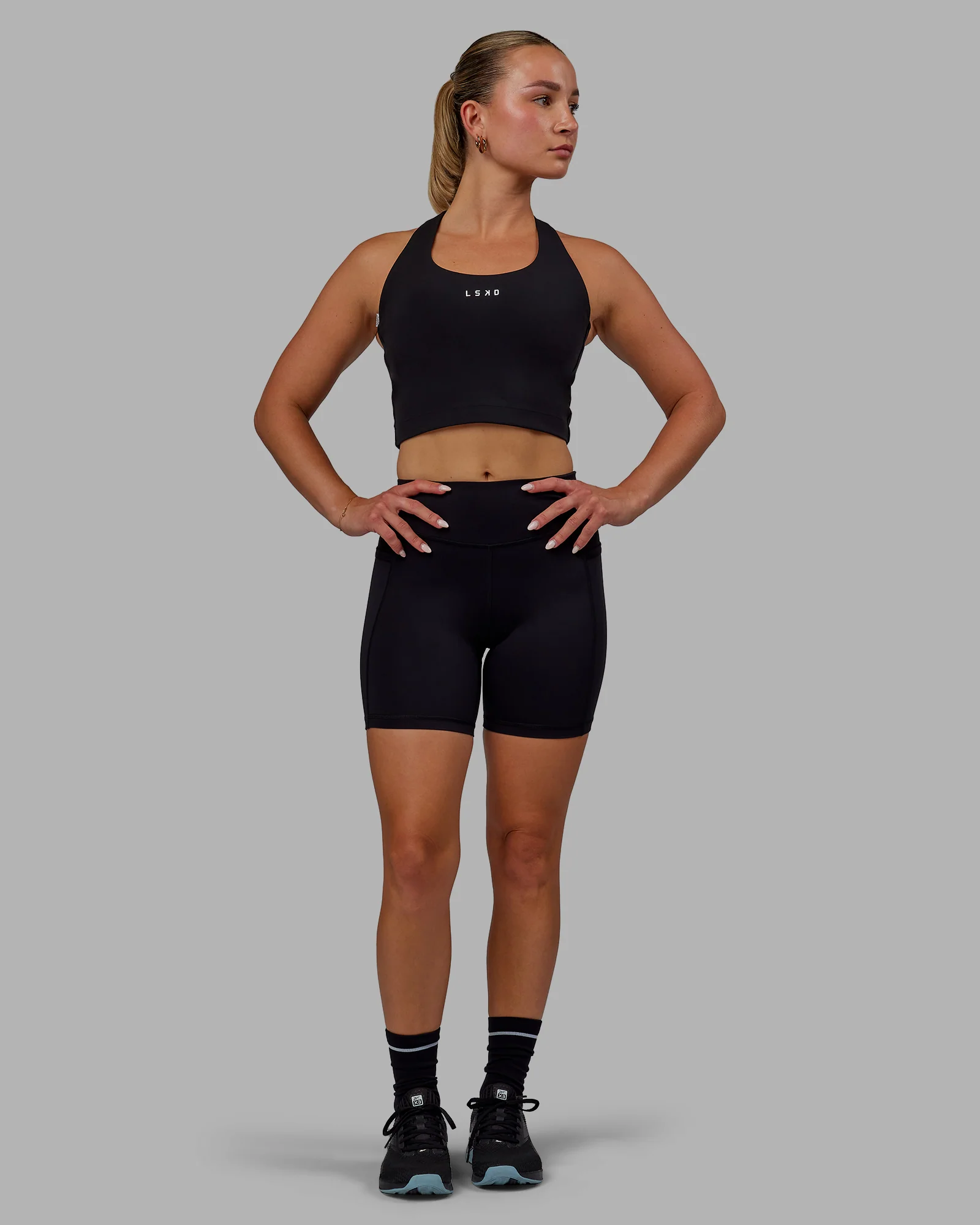 Elite High-Rise 6" Short Pockets - Black - Image 11