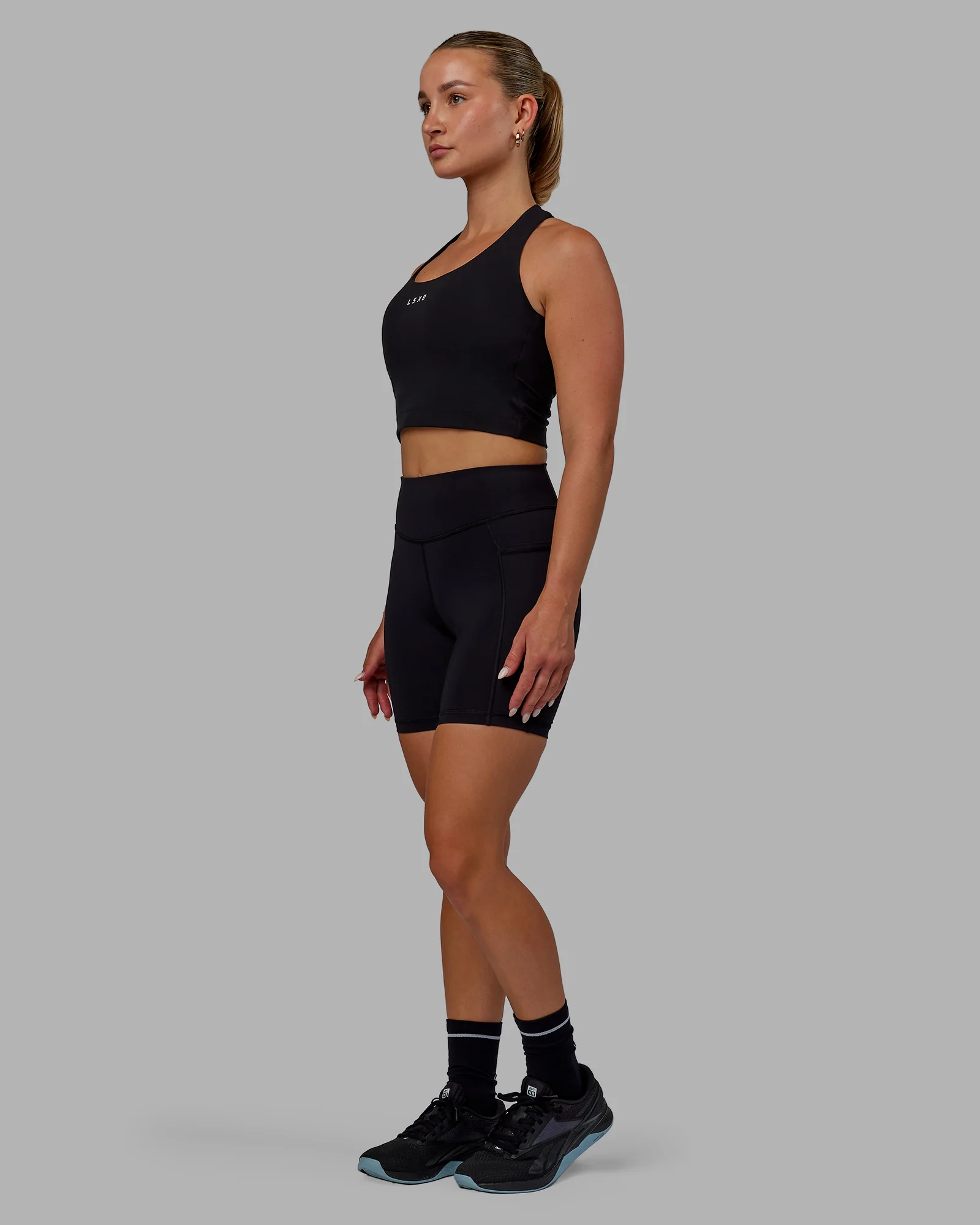 Elite High-Rise 6" Short Pockets - Black - Image 5