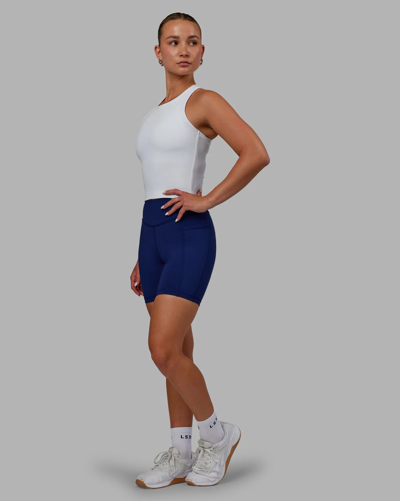 Elite High-Rise 6" Short Pockets - Midnight Blue - Image 4