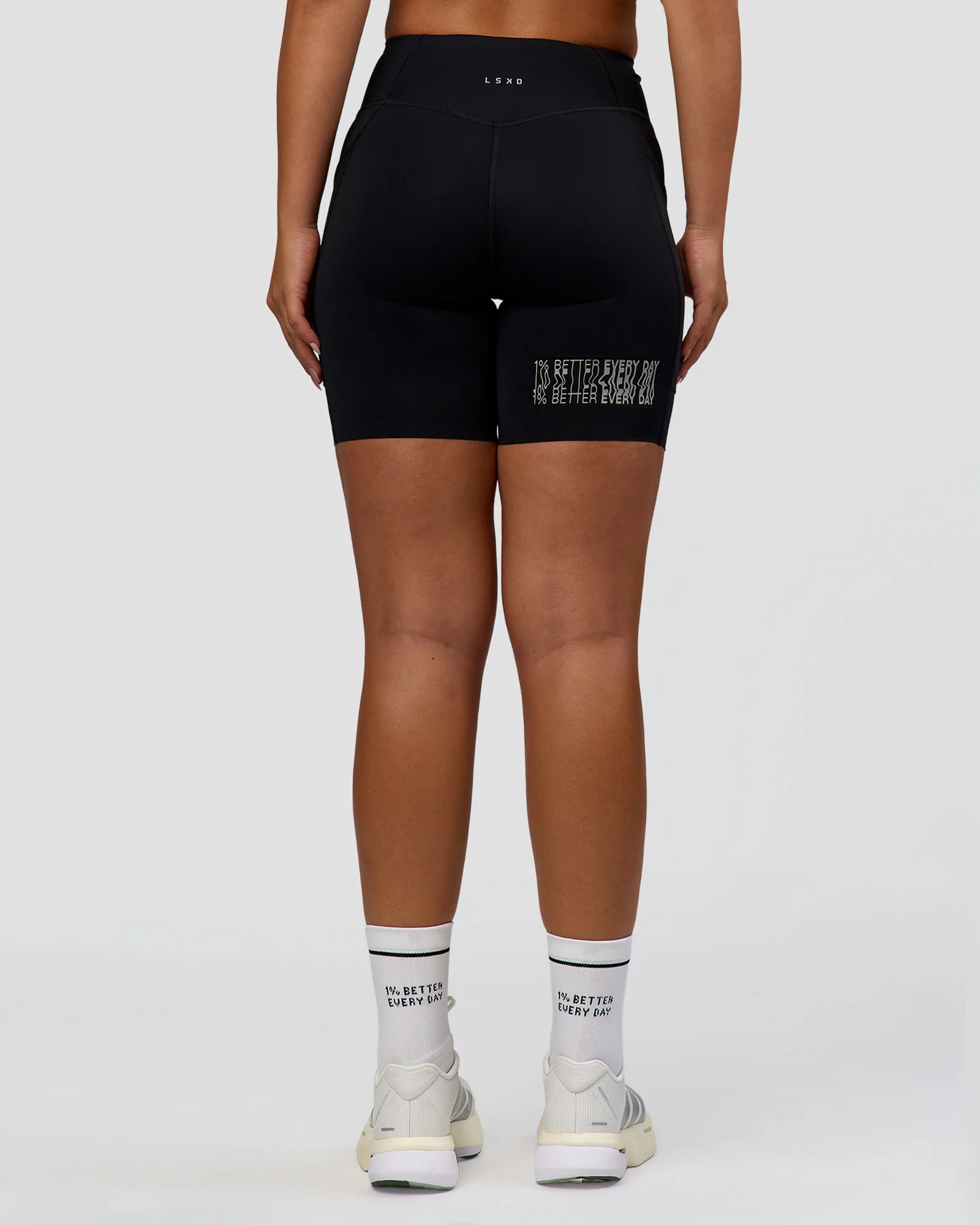 Elite Hype Reflective Run High-Rise 7" Short Pockets - Black-Hype Reflective - Image 5
