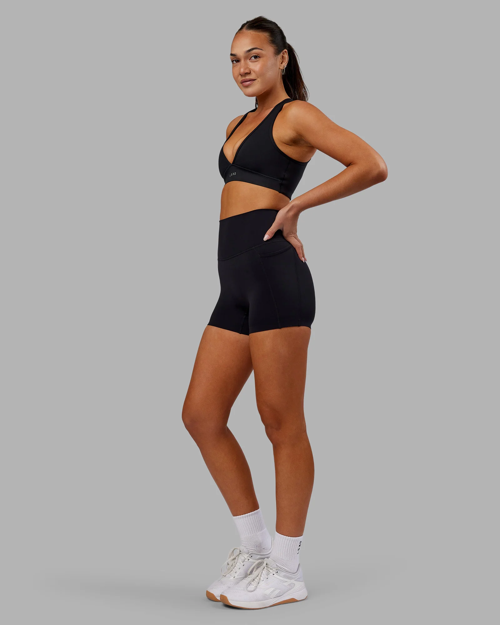 Elixir Ultra High-Rise 4" Short Pockets - Black - Image 5