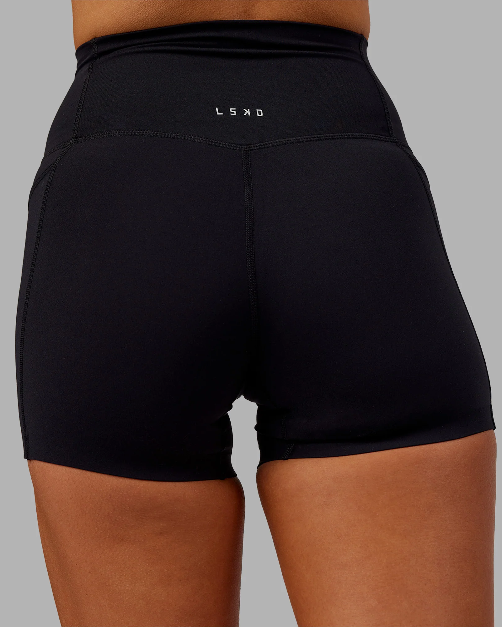 Elixir Ultra High-Rise 4" Short Pockets - Black - Image 8