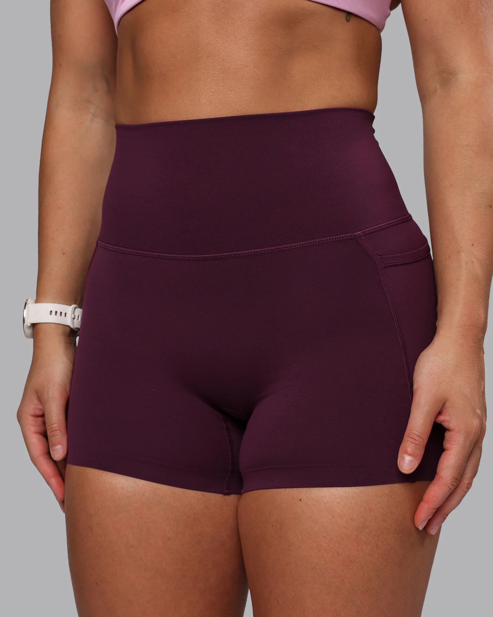 Elixir Ultra High-Rise 4" Short Pockets - Cherry Lacquer - Image 2