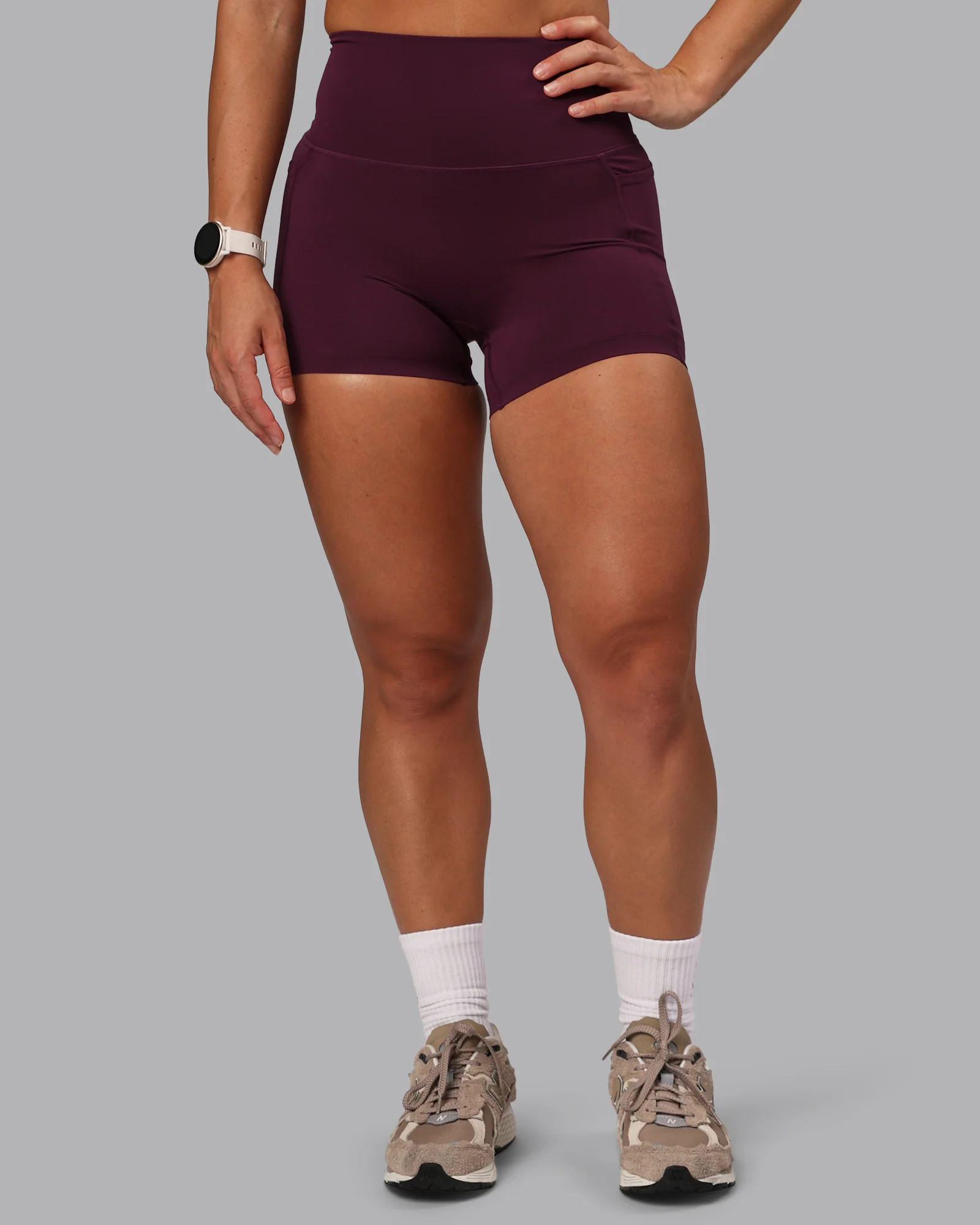 Elixir Ultra High-Rise 4" Short Pockets - Cherry Lacquer - Image 7