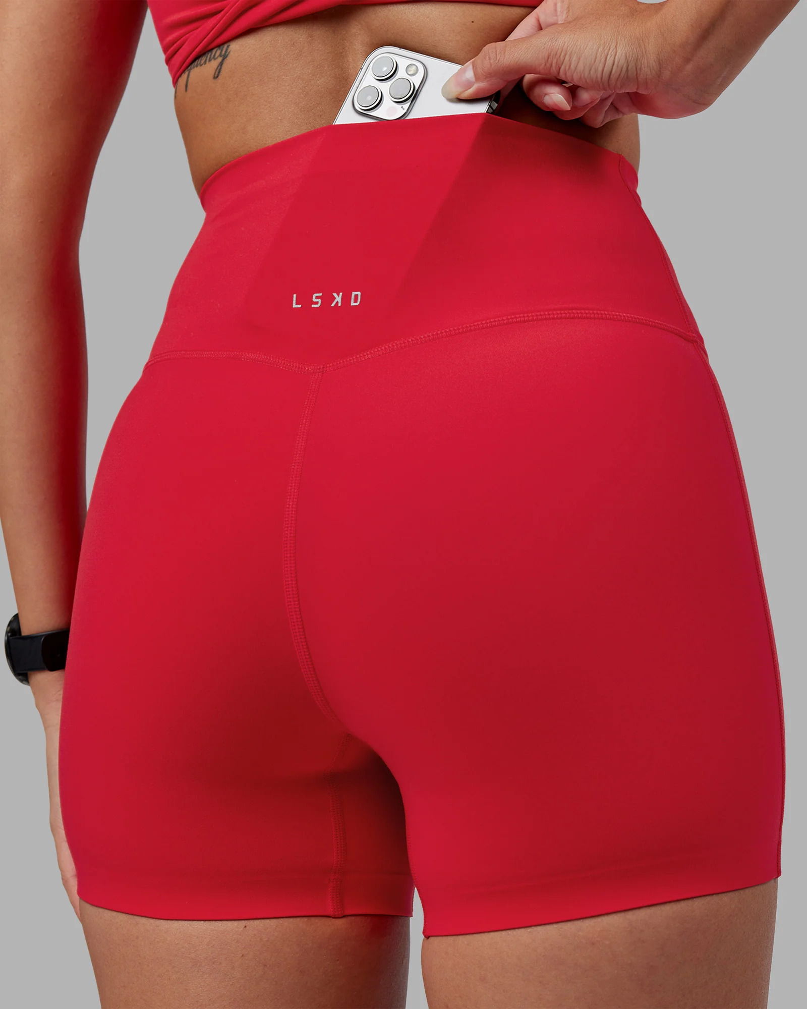 Elixir Ultra High-Rise 4" Short - Scarlet - Image 4