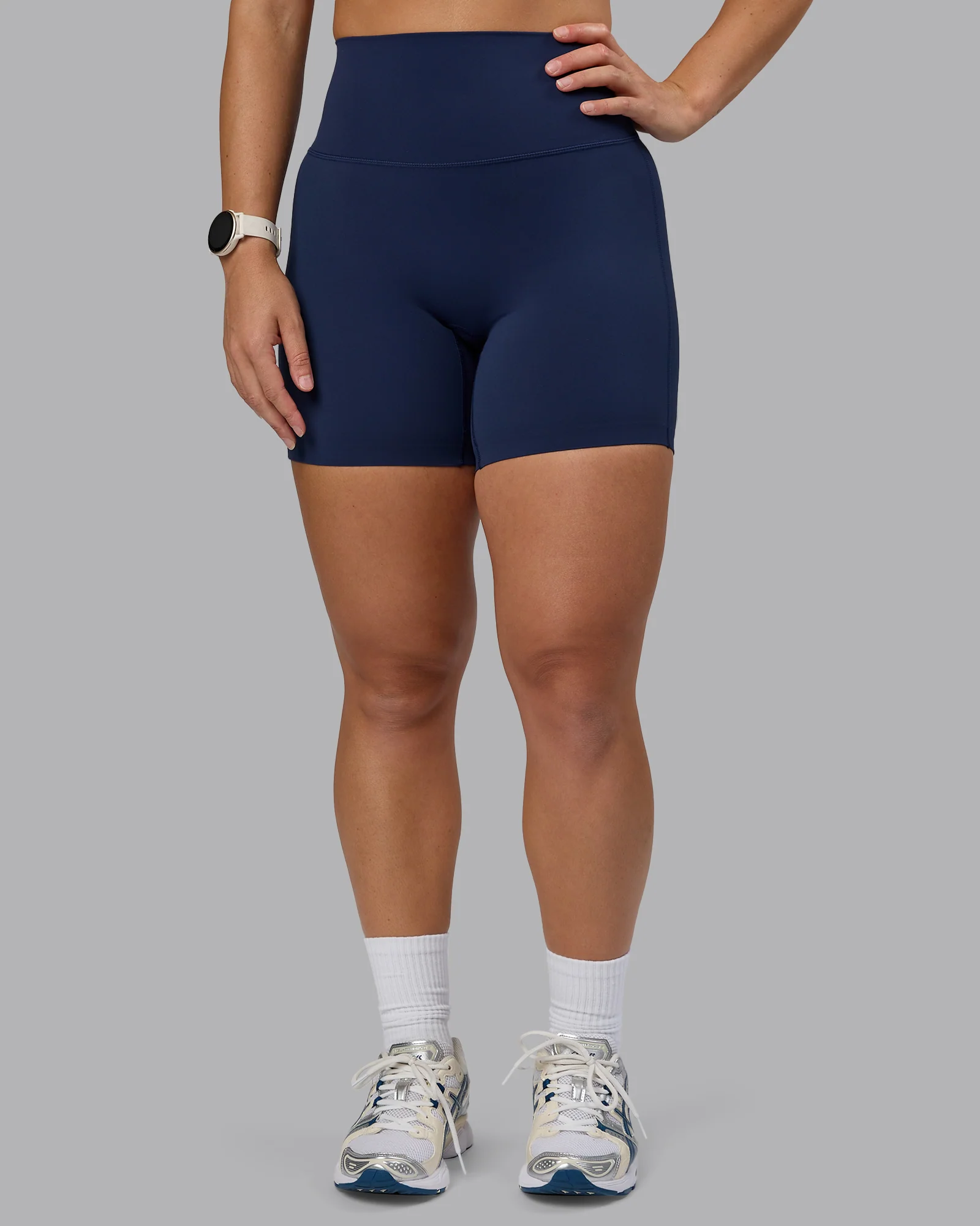 Elixir Ultra High-Rise 6" Short - Future Navy - Image 7