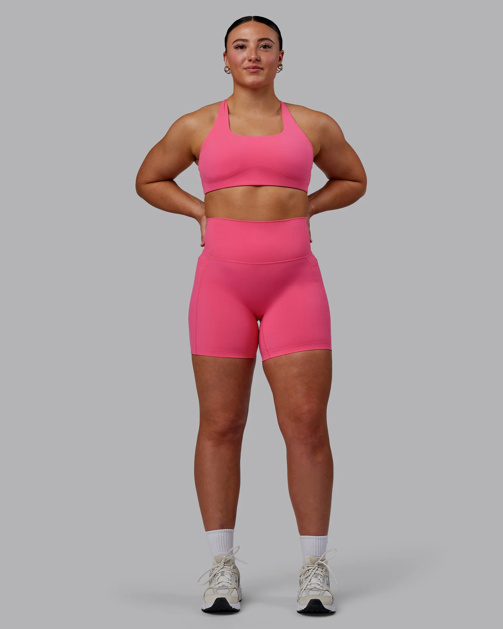 Elixir Ultra High-Rise 6" Short Pockets - Carmine Rose - Image 5