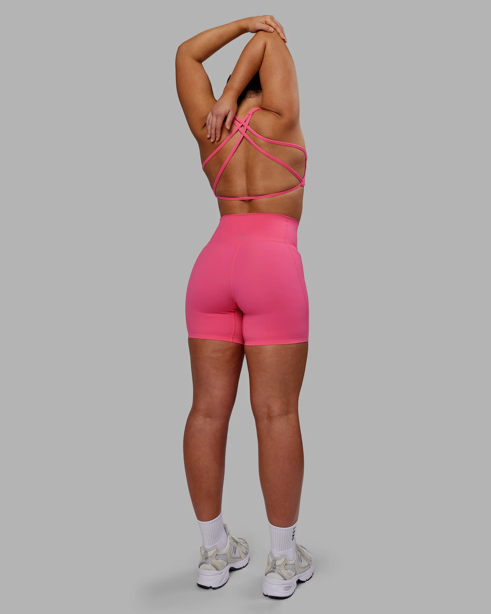 Elixir Ultra High-Rise 6" Short Pockets - Carmine Rose - Image 8