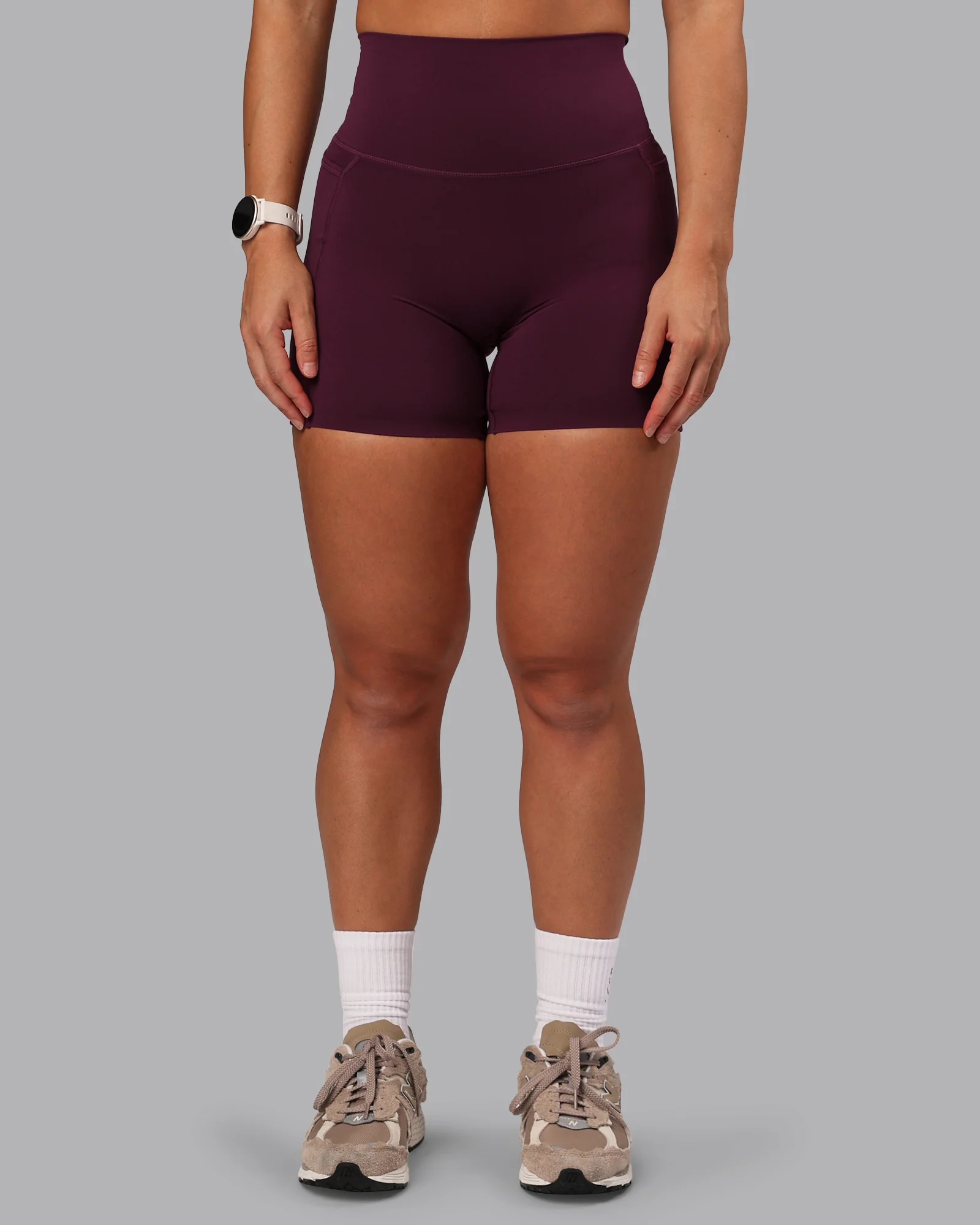 Elixir Ultra High-Rise 6" Short Pockets - Cherry Lacquer - Image 6