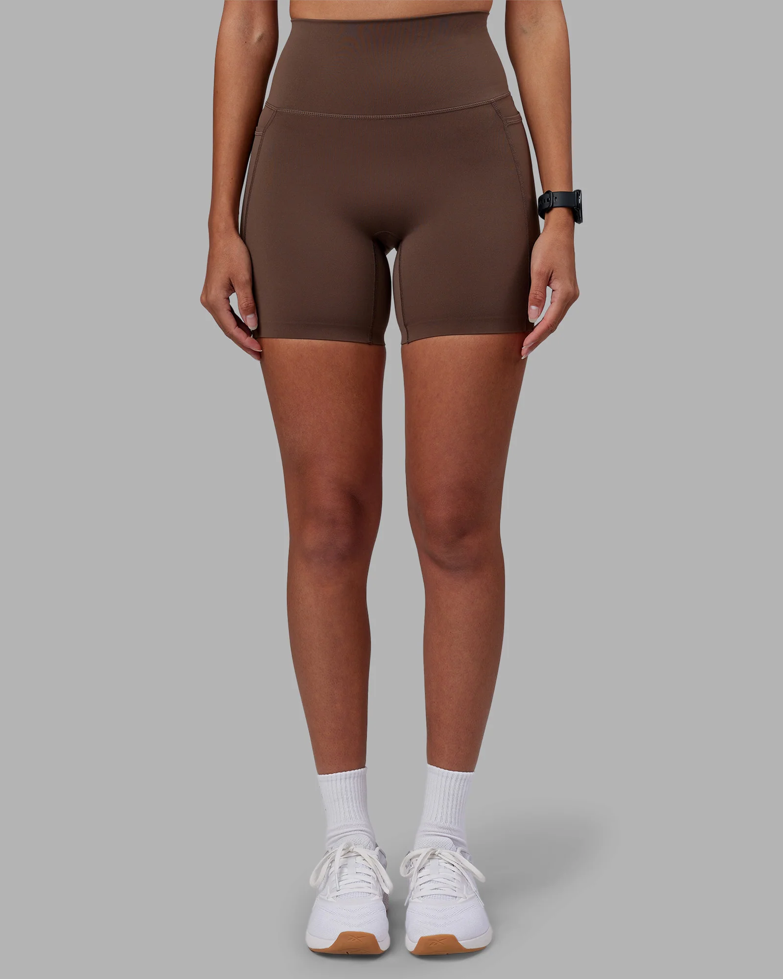 Elixir Ultra High-Rise 6" Short Pockets - Chocolate Martini - Image 10