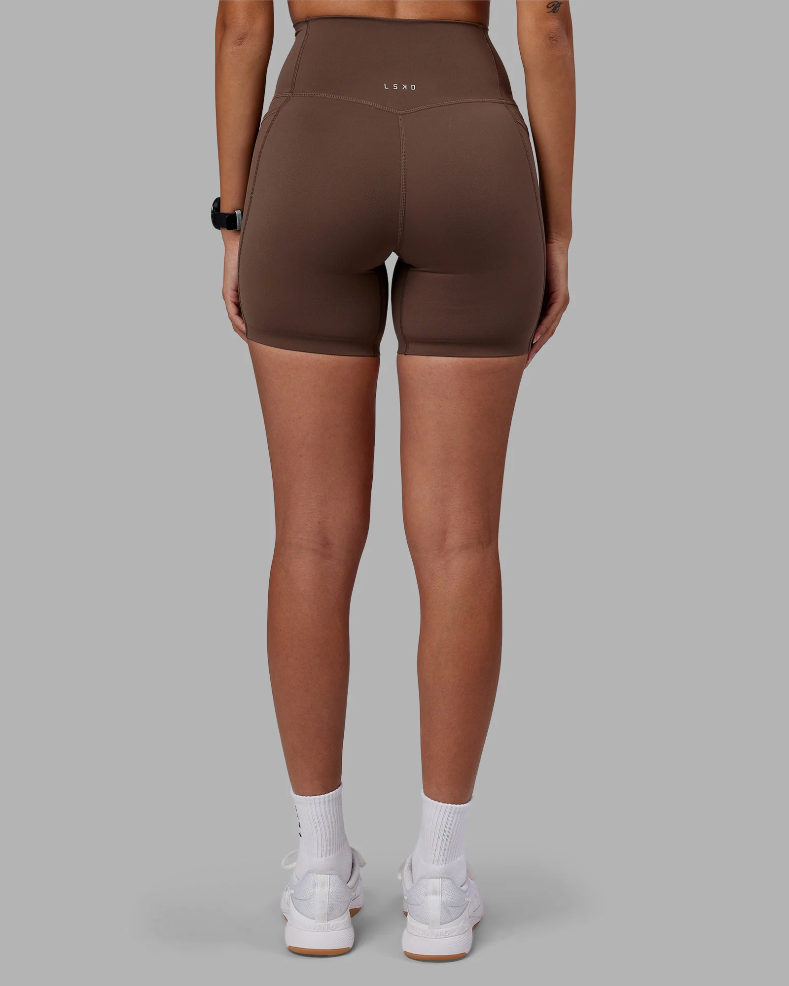 Elixir Ultra High-Rise 6" Short Pockets - Chocolate Martini - Image 13