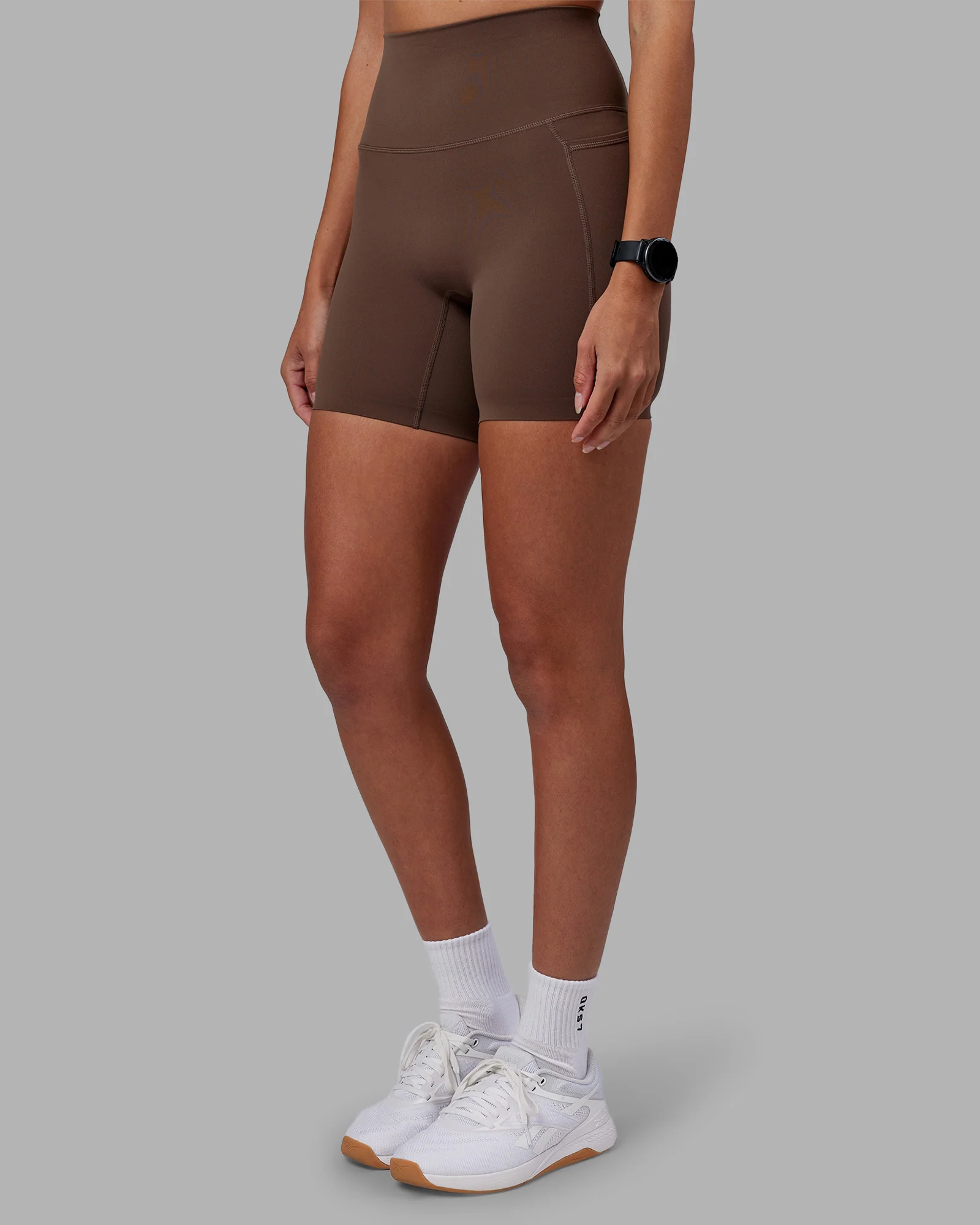 Elixir Ultra High-Rise 6" Short Pockets - Chocolate Martini - Image 14