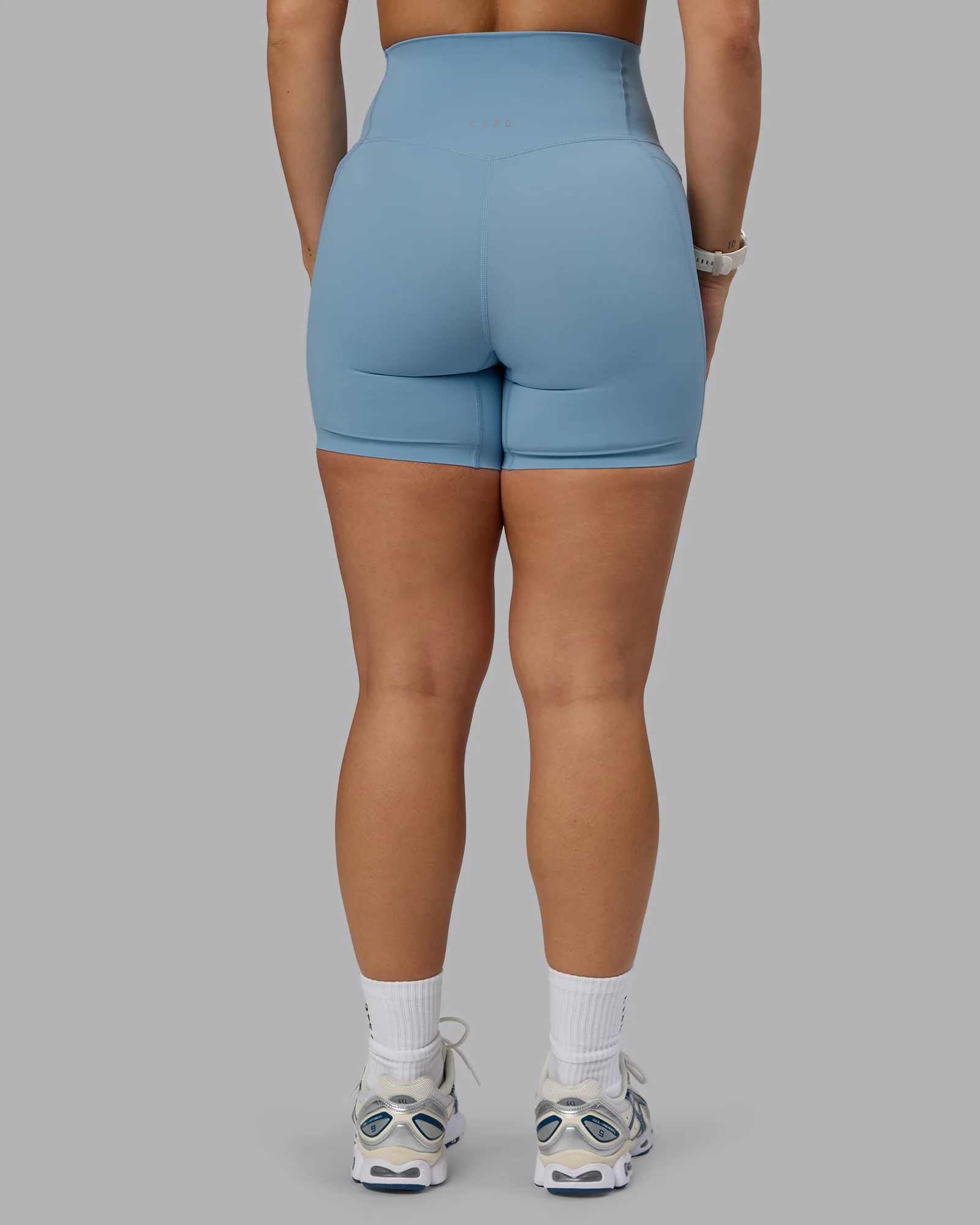 Elixir Ultra High-Rise 6" Short Pockets - Glacier Lake - Image 4