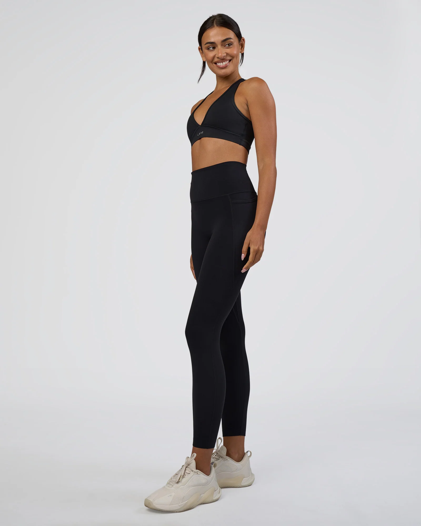 Elixir Ultra High-Rise 7/8 Legging Pockets - Black - Image 2
