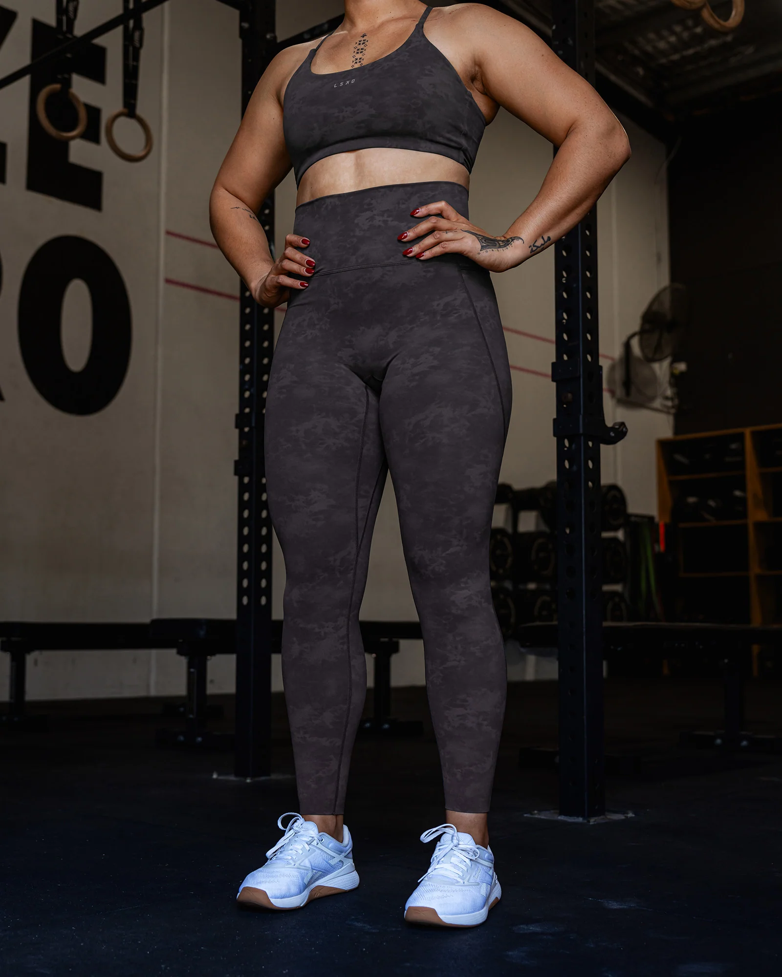 Elixir Ultra High-Rise Full Length Legging Pockets - Dark Storm Wash - Image 2
