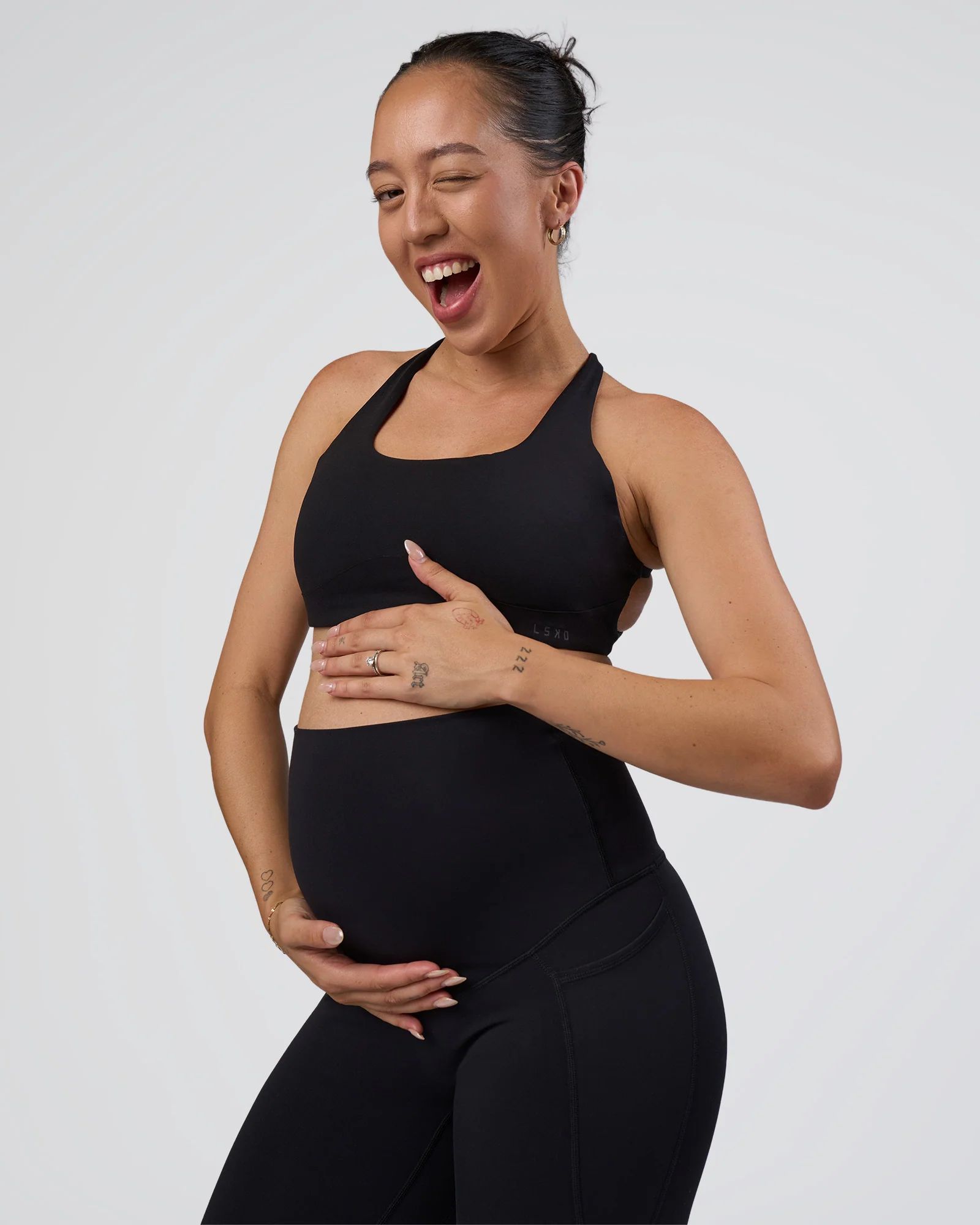 Elixir Ultra High-Rise Maternity Full Length Legging Pockets - Black - Image 7
