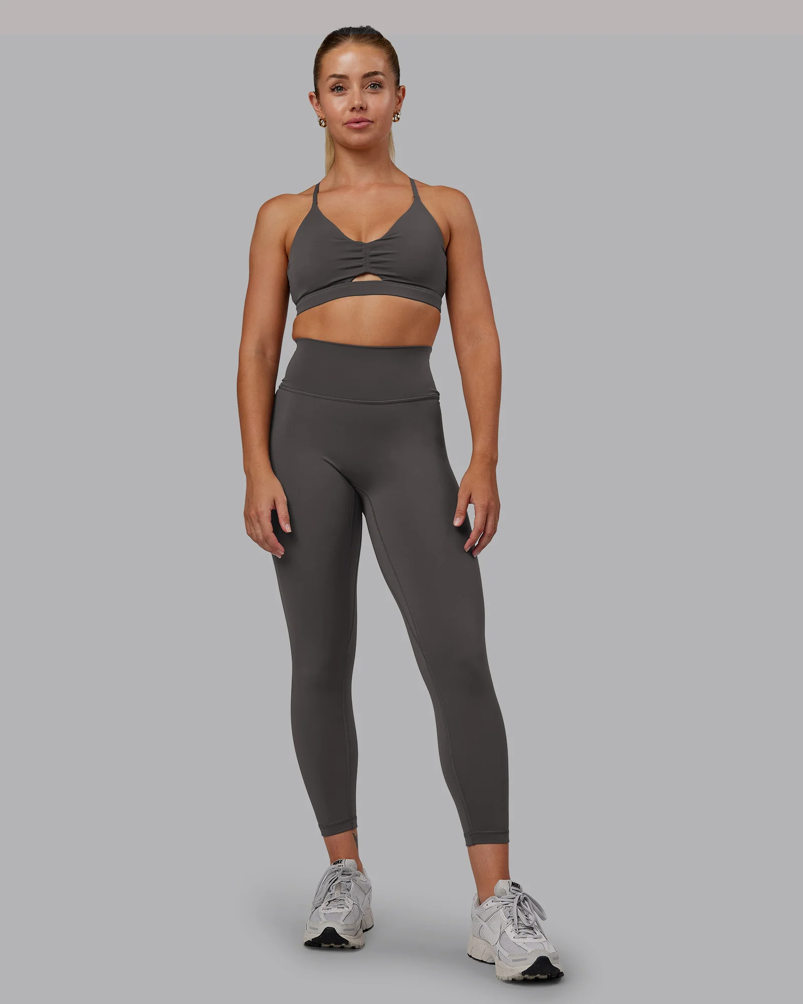 Essence Sports Bra - Dark Storm - Image 8