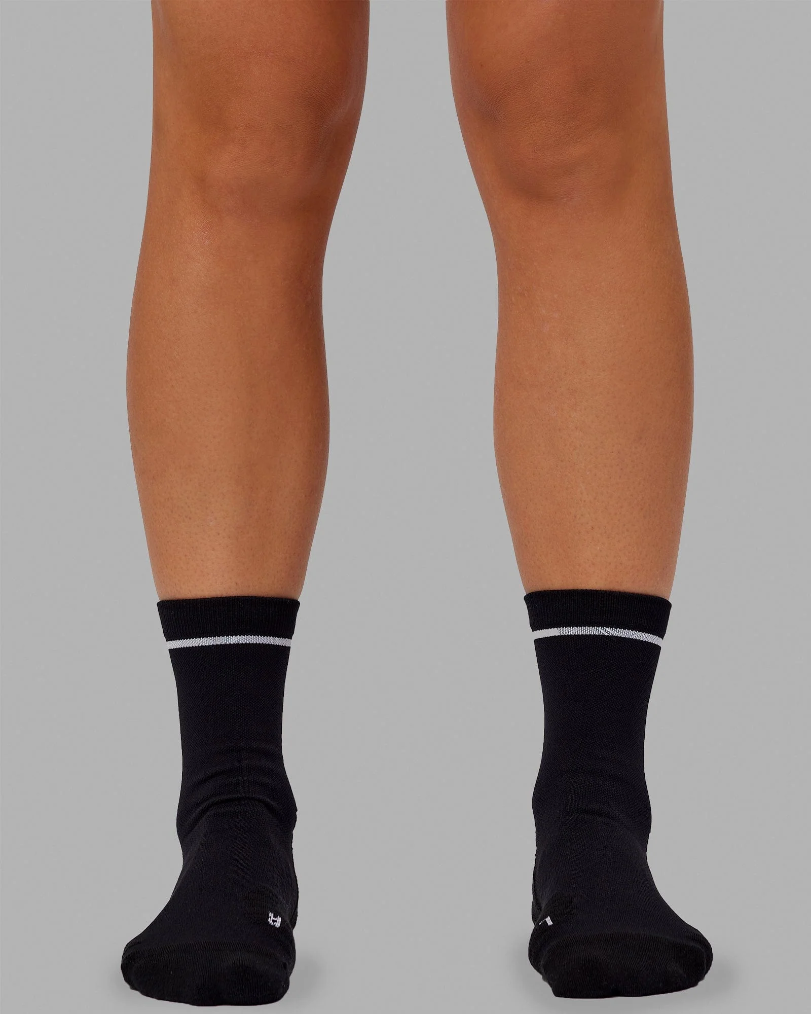 Fast Performance Quarter Socks - Black-White - Image 3
